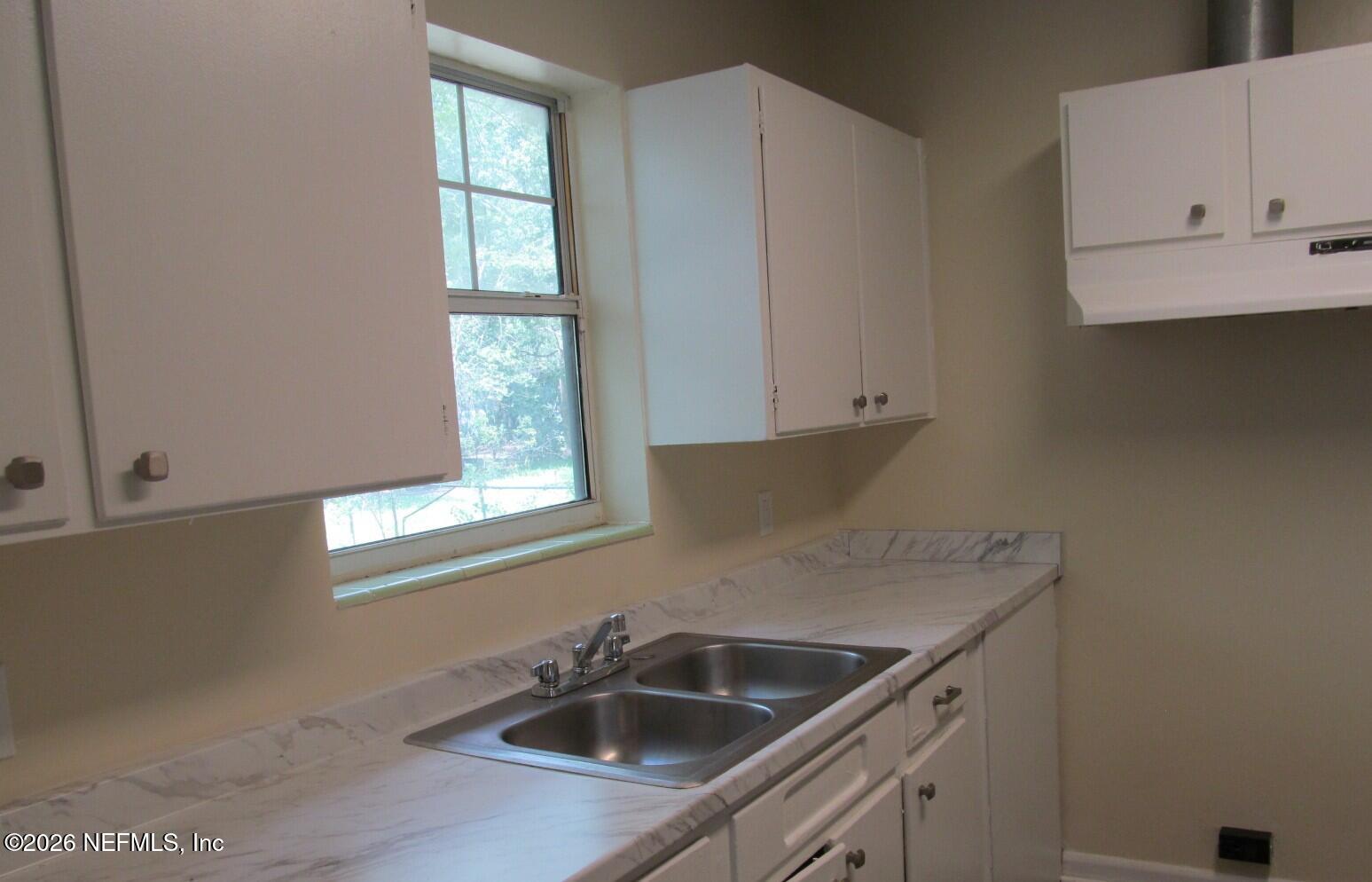 3018 W 1st Street — photo