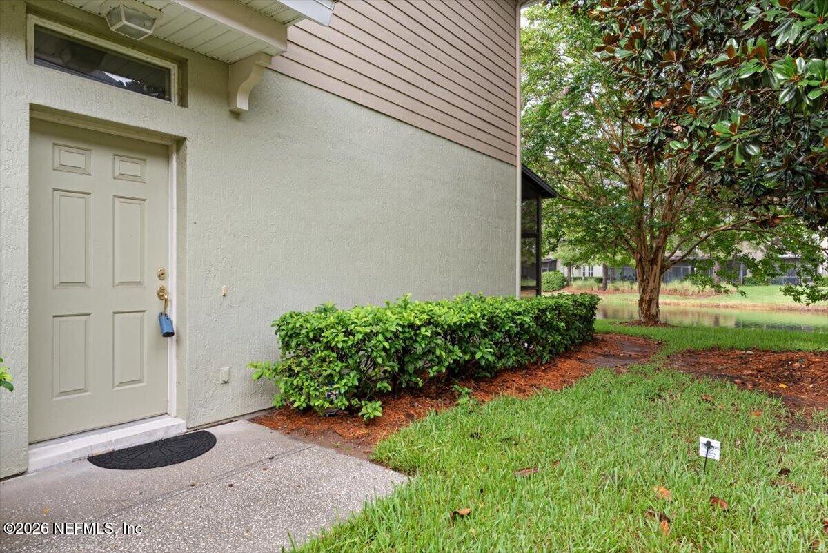 7543 Scarlet Ibis Lane — photo