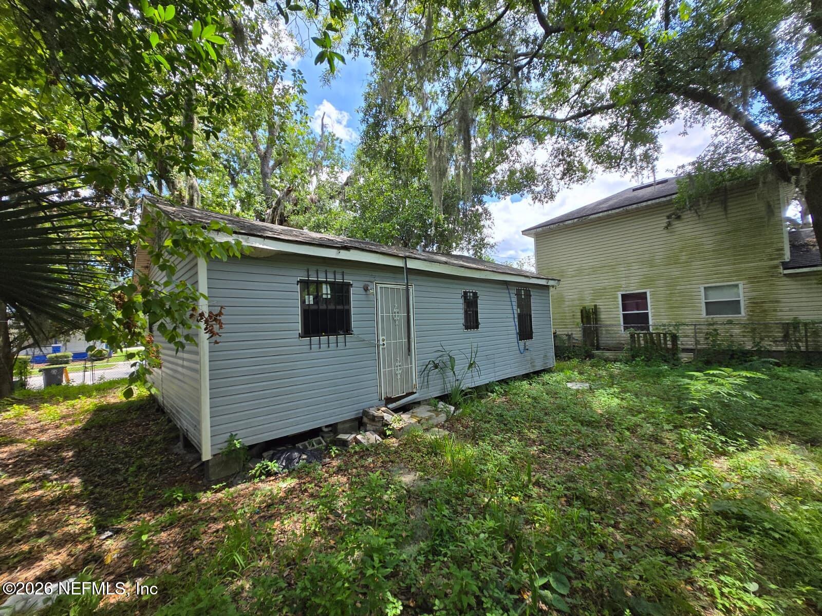 346 King Street — photo