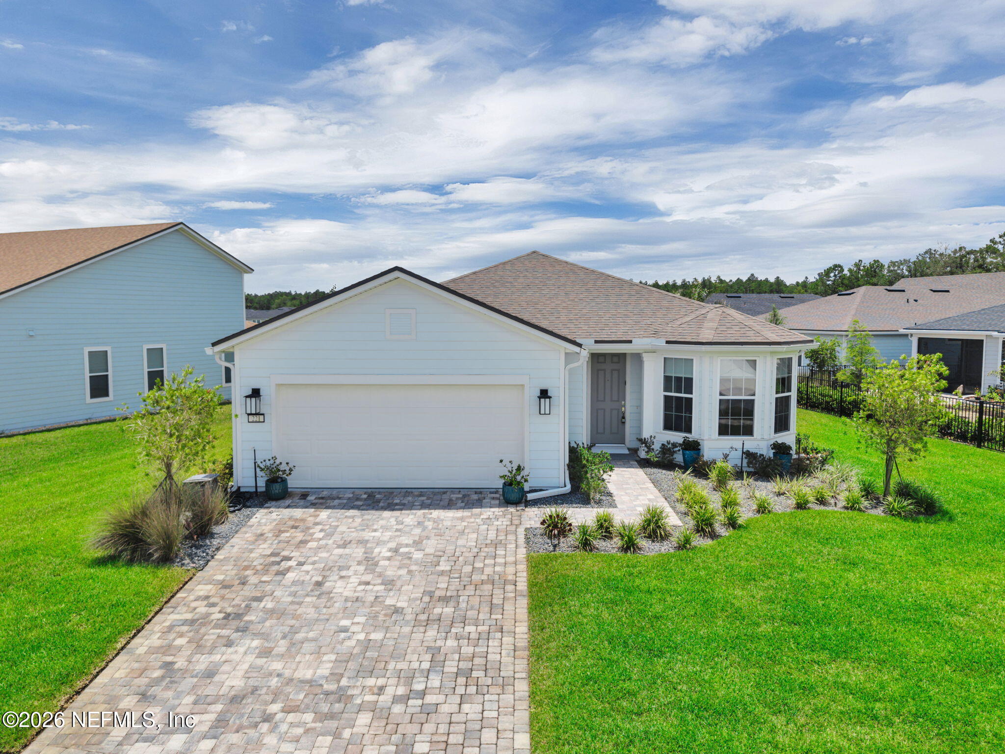 221 Hickory Pine Drive — photo