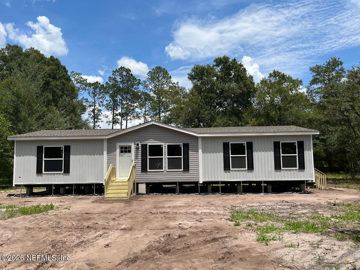 1635 Westwood Court — photo
