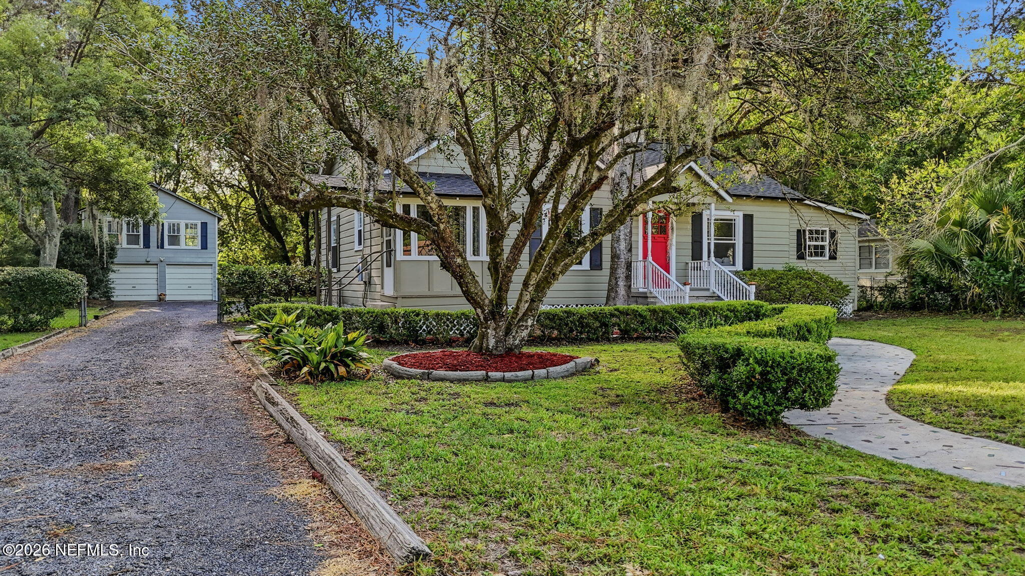 1335 Murray Drive — photo