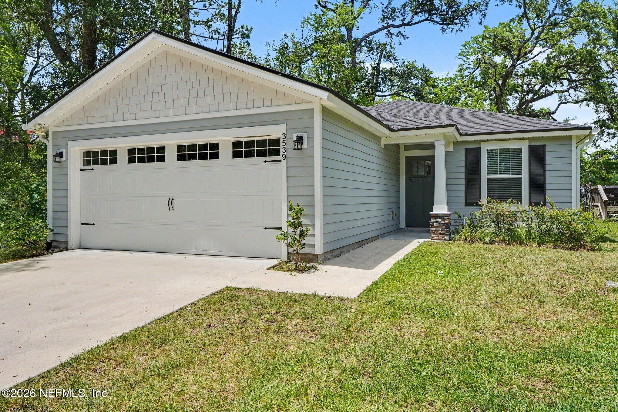 3539 Phyllis Street — photo
