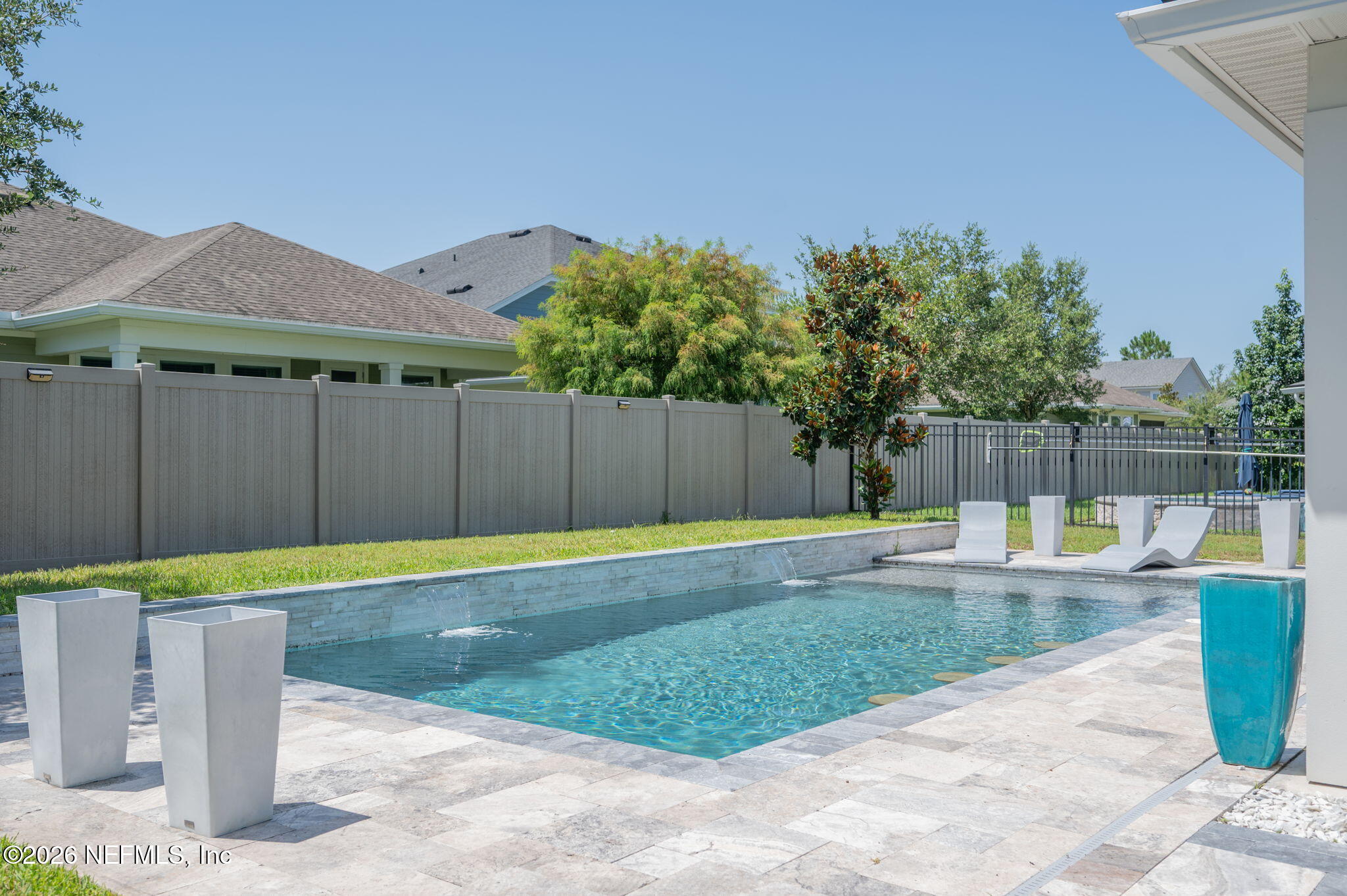 132 Palisade Drive — photo