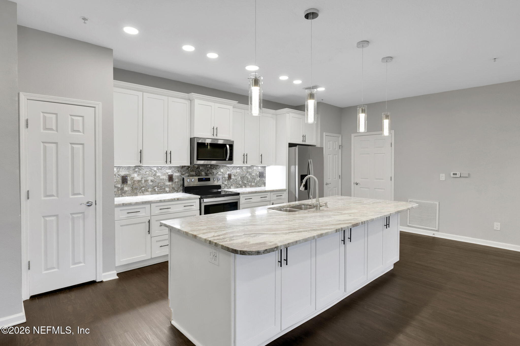 11251 Campfield Drive 4209 — photo