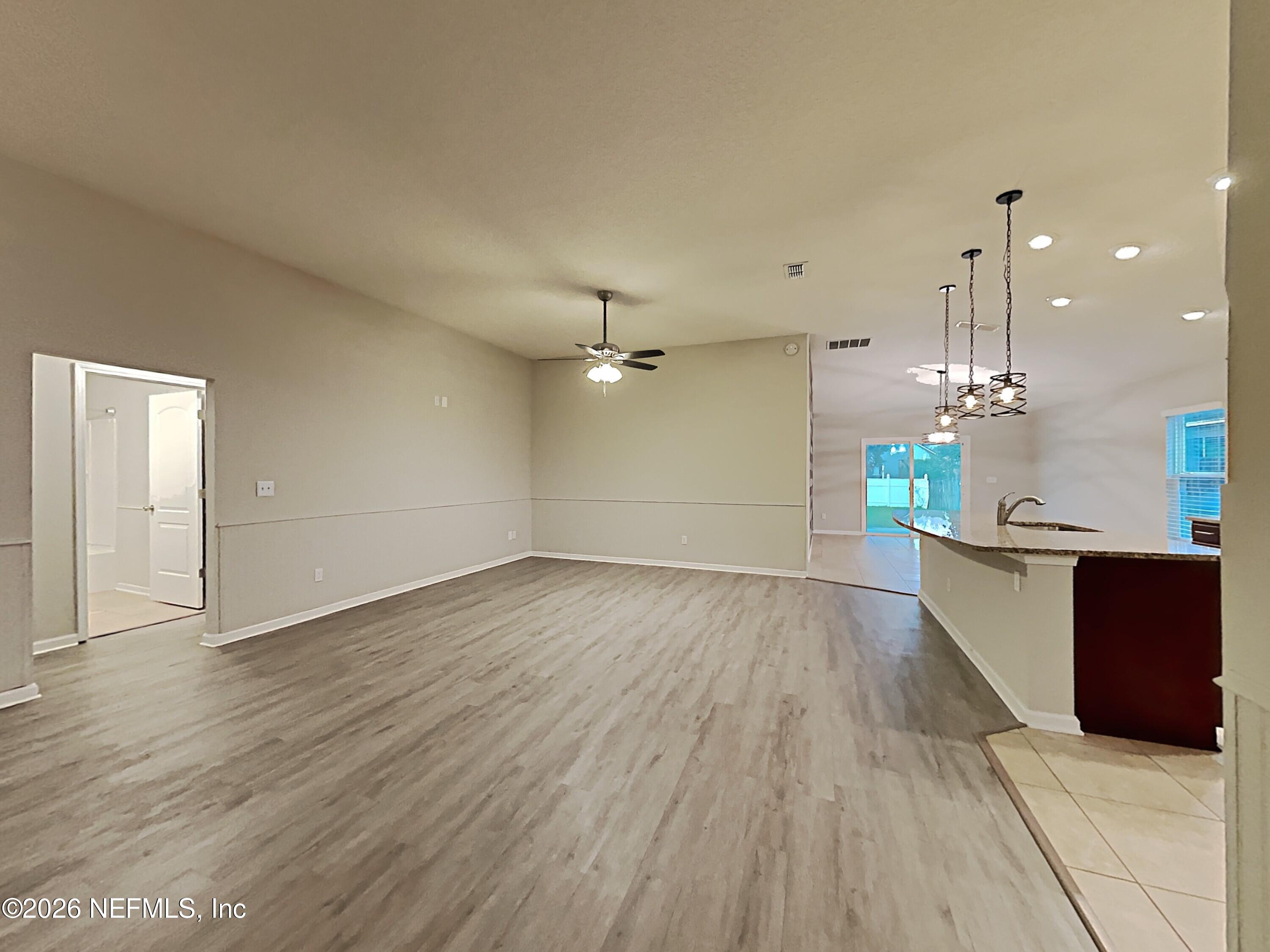 13471 Devan Lee Drive E, Jacksonville, FL 32226 — photo 3