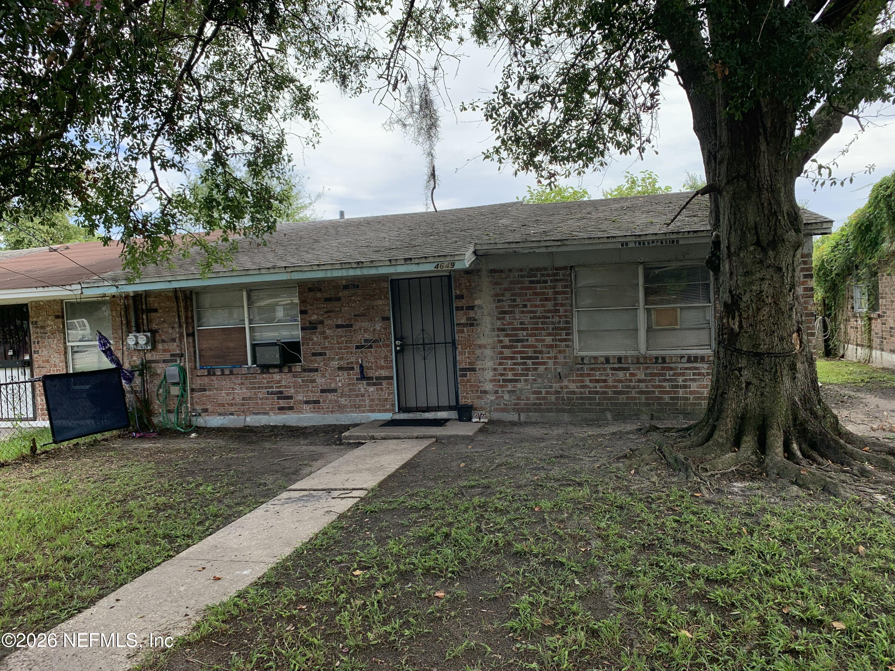 4649 N Ken Knight Drive — photo
