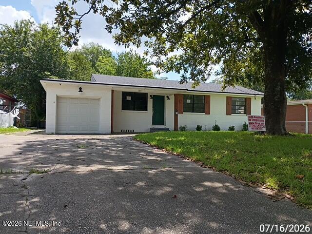 1355 Labelle Street — photo