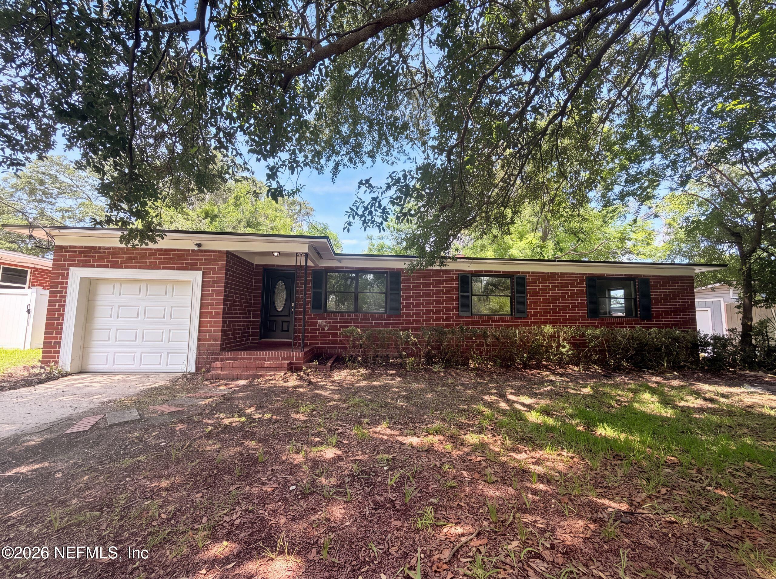 6309 Pine Cove Lane — photo