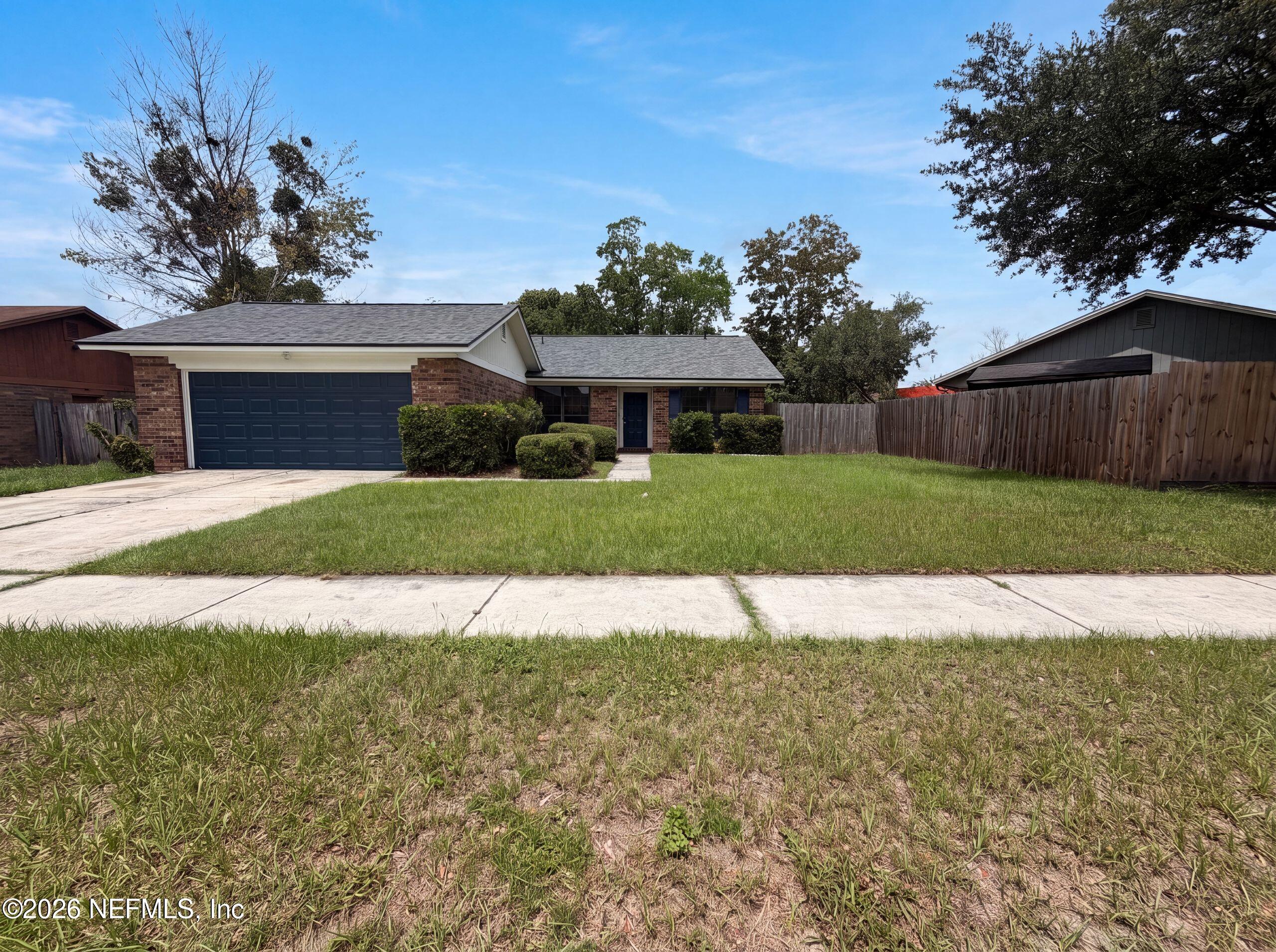 6320 Ian Chad Drive E — photo