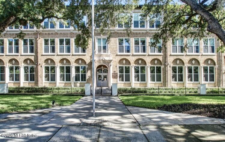 2525 College Street Unit 2304 — photo