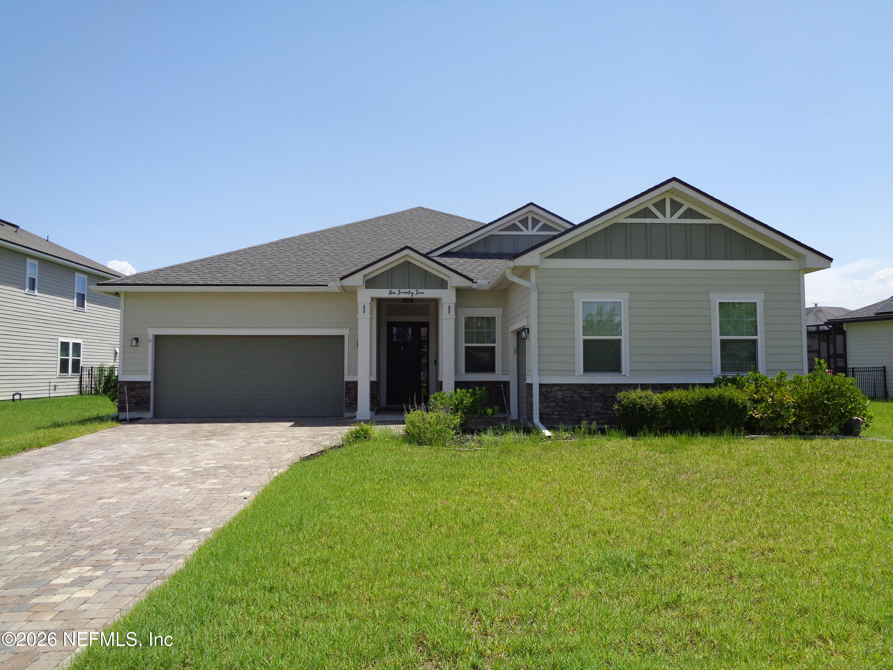122 Leafmore Lane — photo