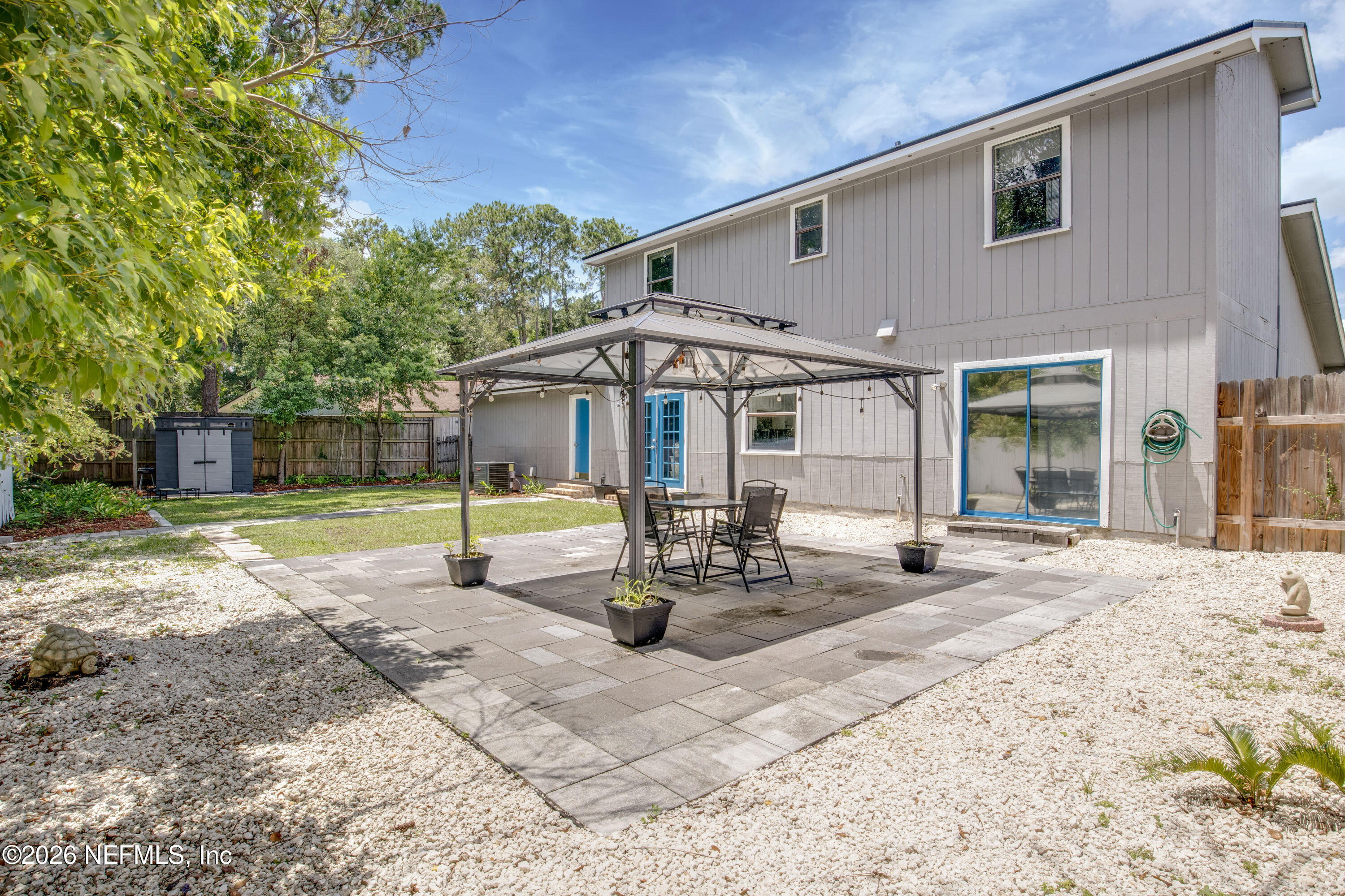 7018 Holiday Hill Court — photo