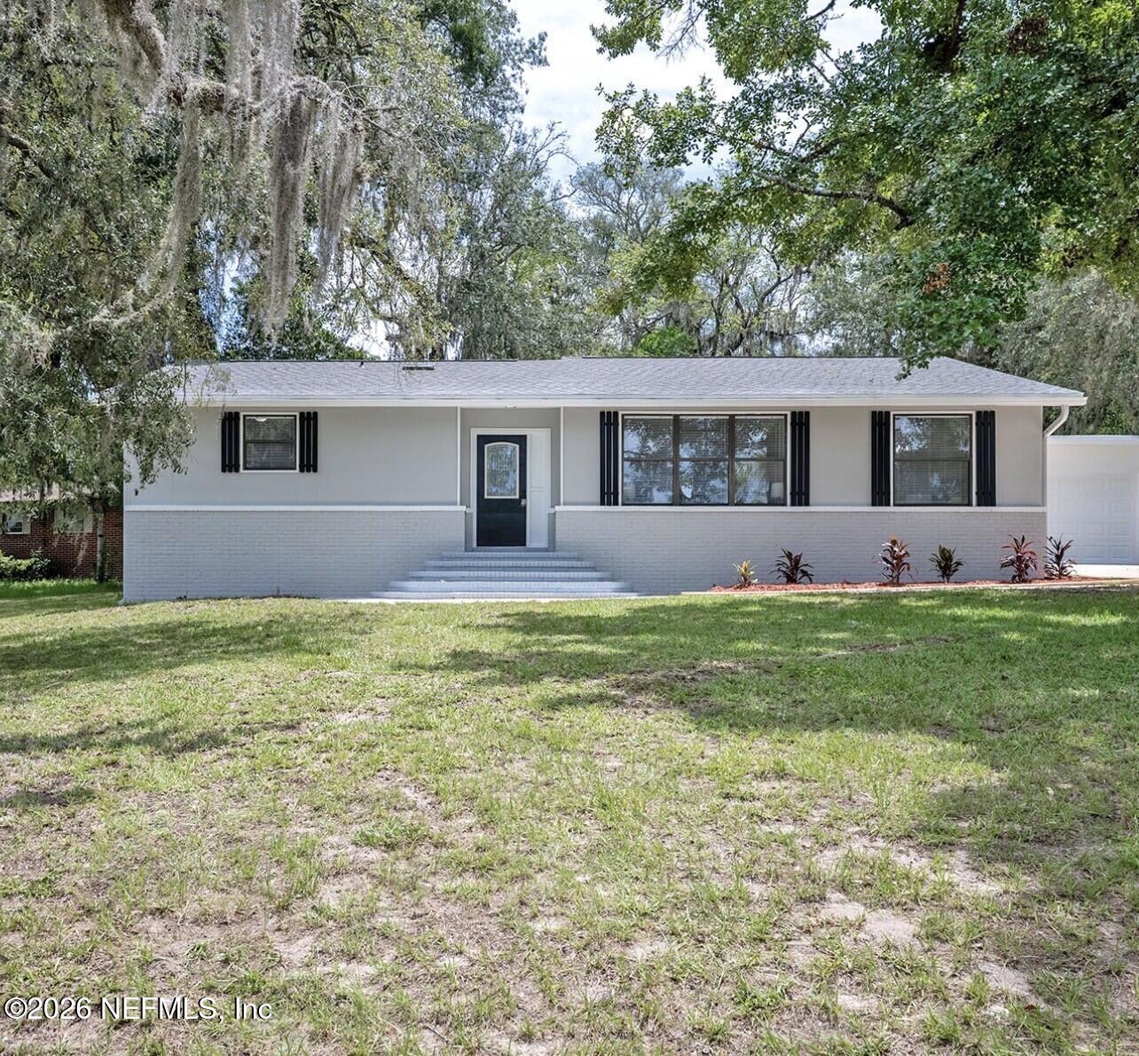 440 Taurus Lane — photo
