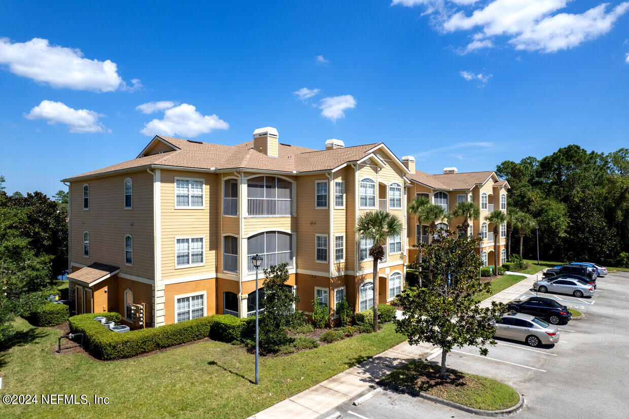 260 Old Village Center Circle 8201 — photo