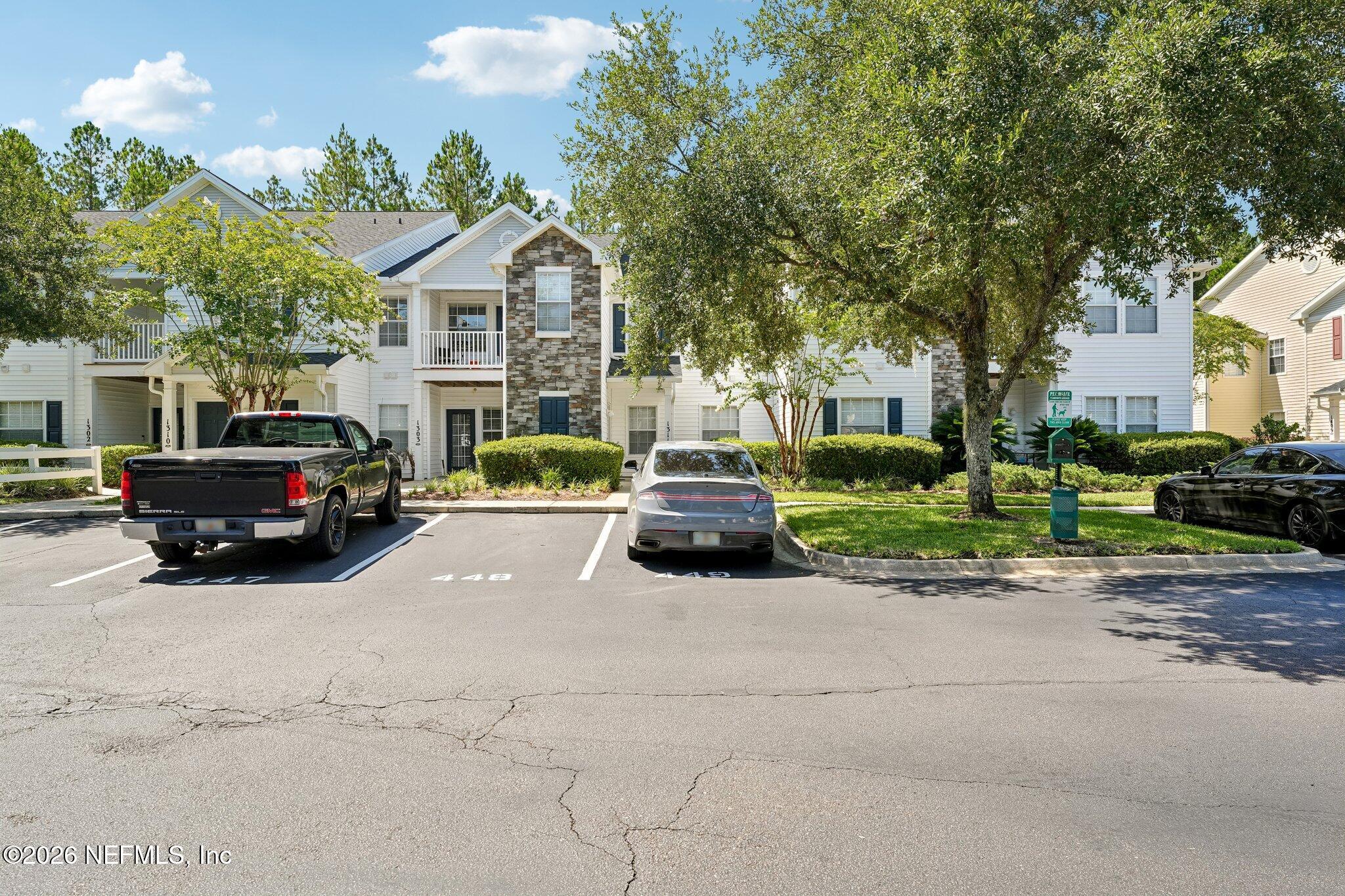 575 Oakleaf Plantation Parkway 1311 — photo