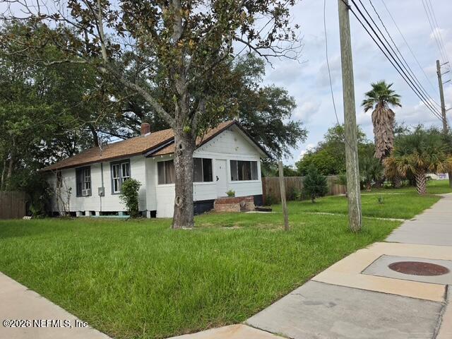 2923 W 5th Street — photo