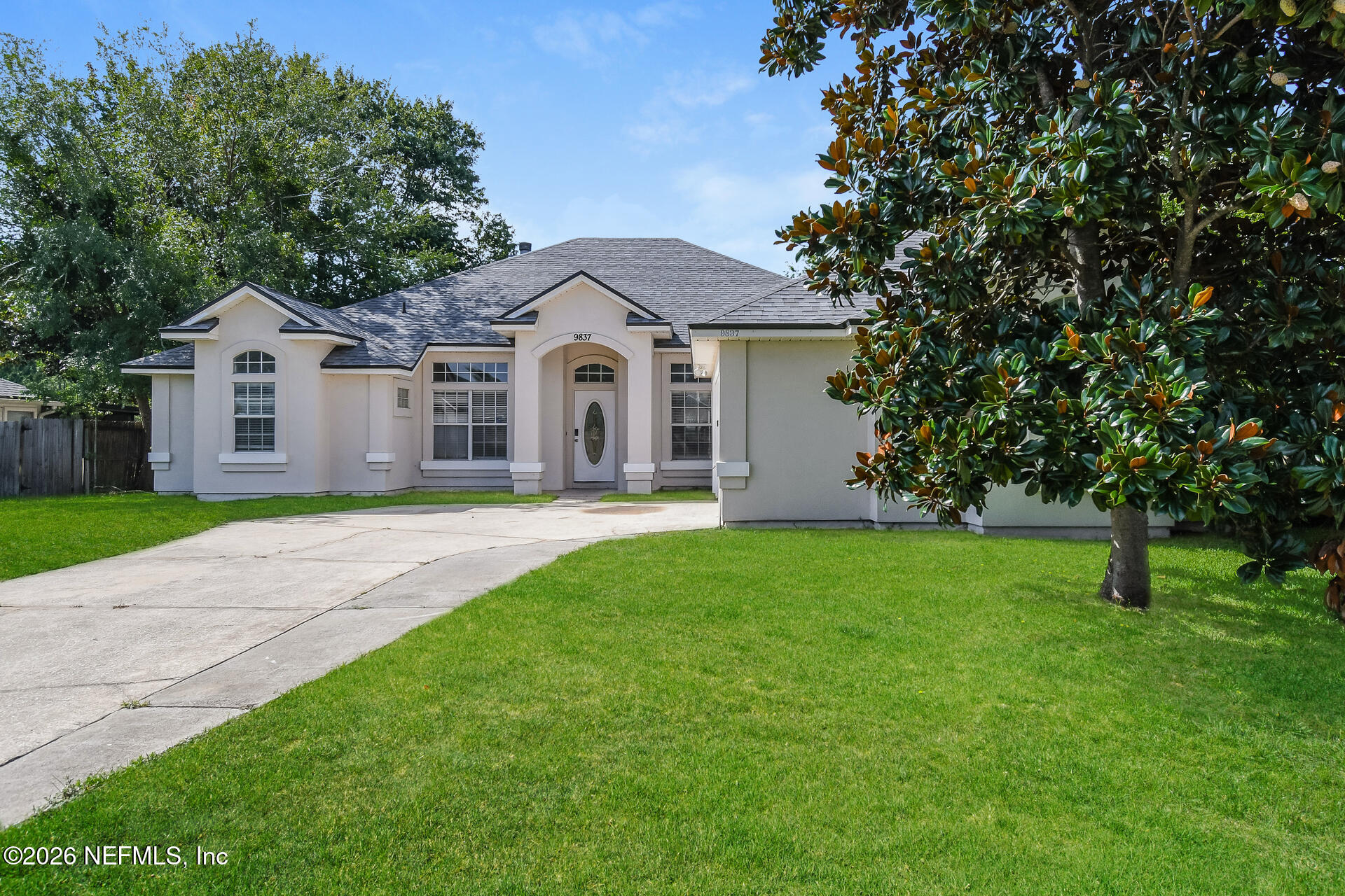 9837 Oxford Station Drive — photo