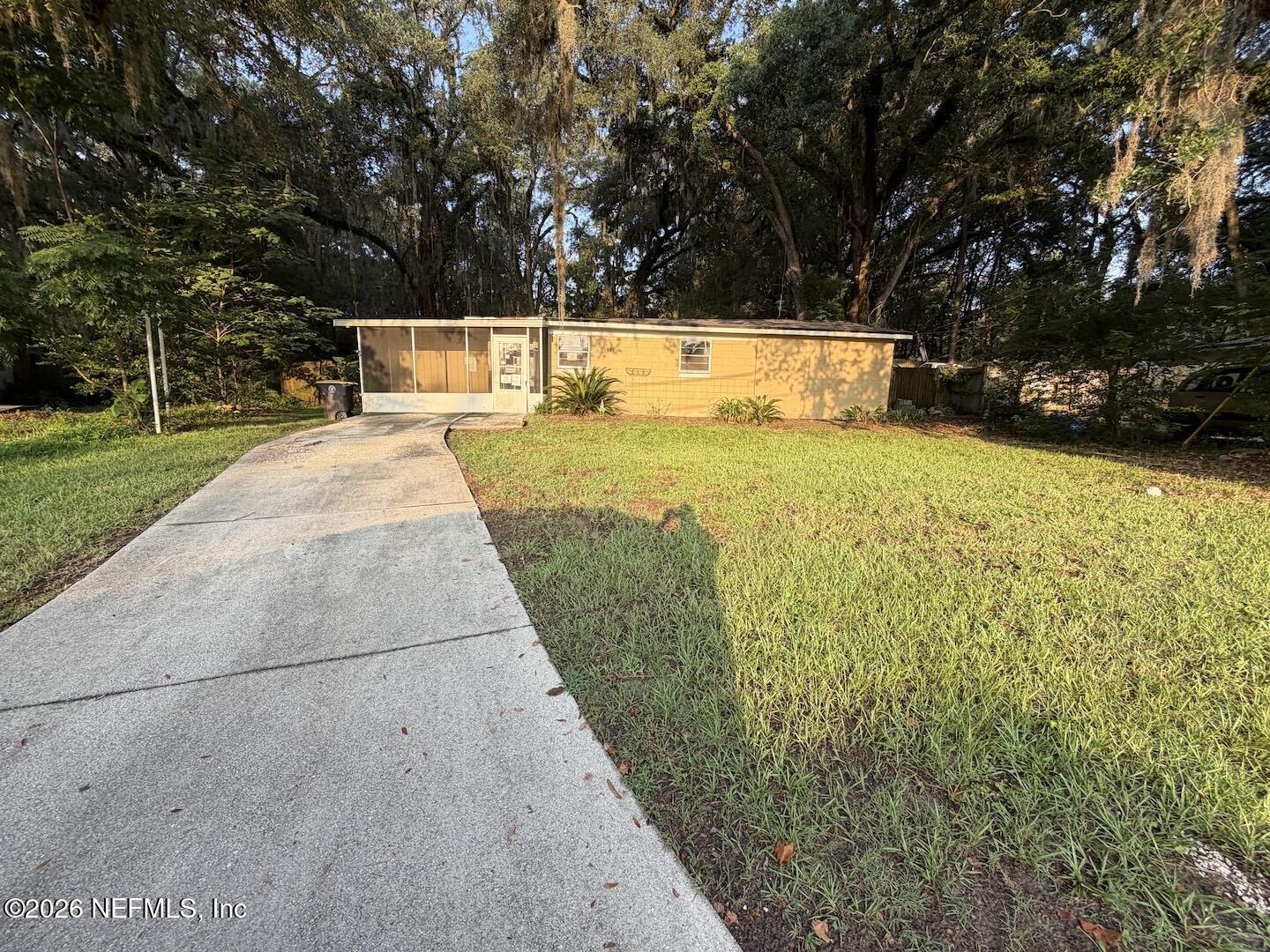 6880 Tinkerbell Lane — photo