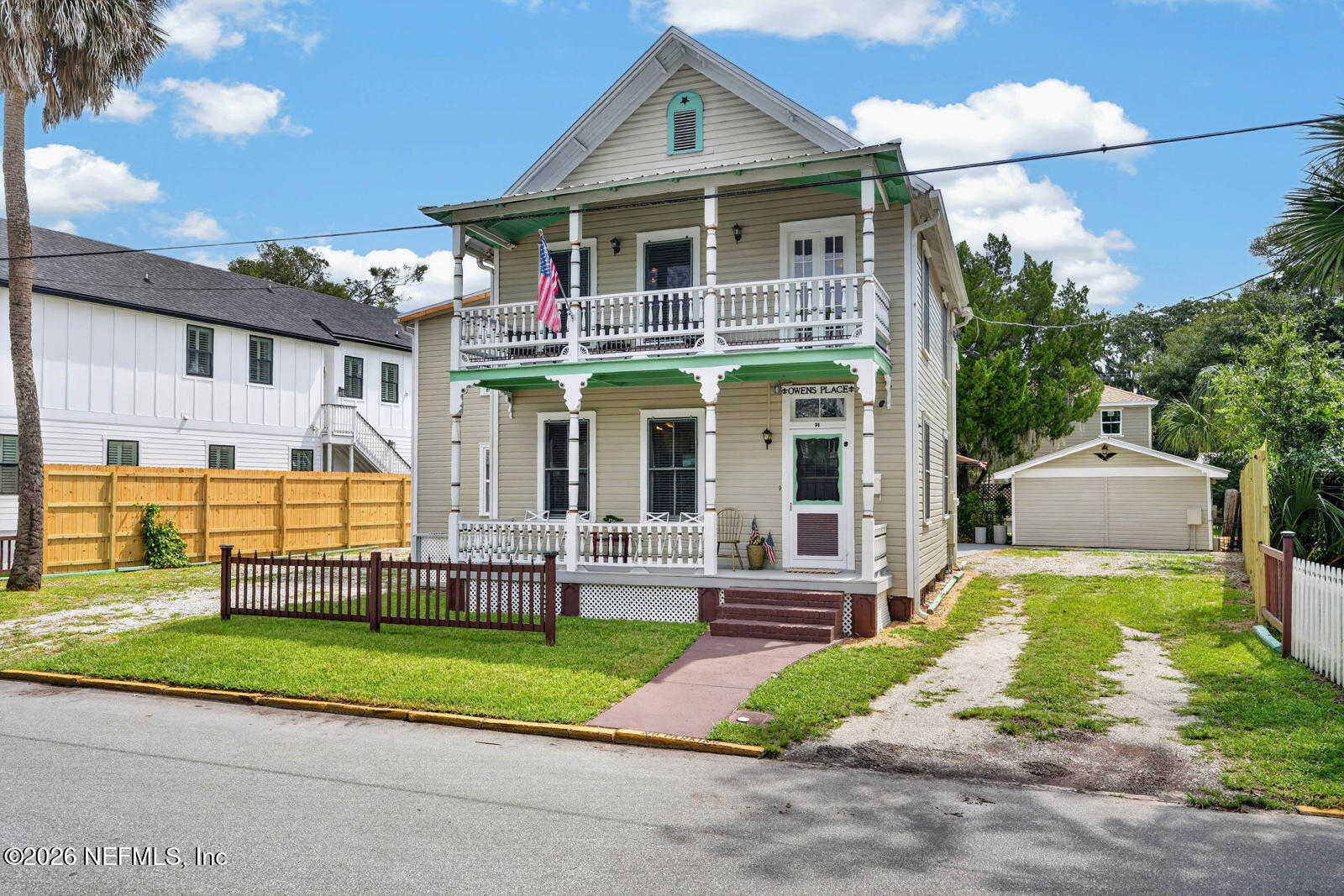 31 Sanford Street — photo