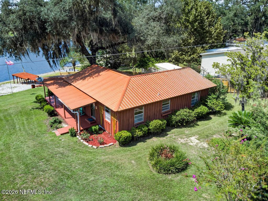 172 Silver Lake Drive — photo