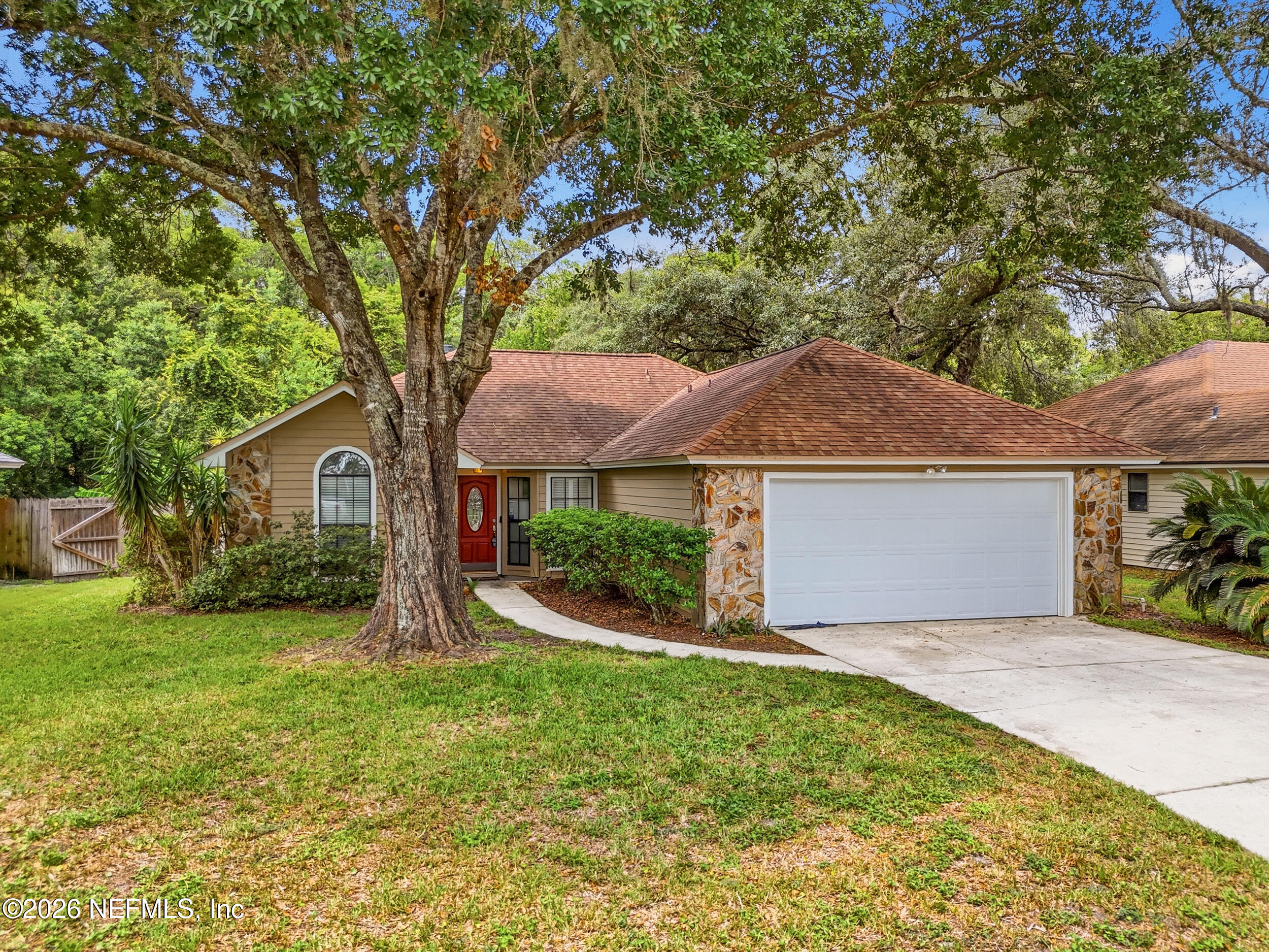 1586 Crabapple Cove Court — photo