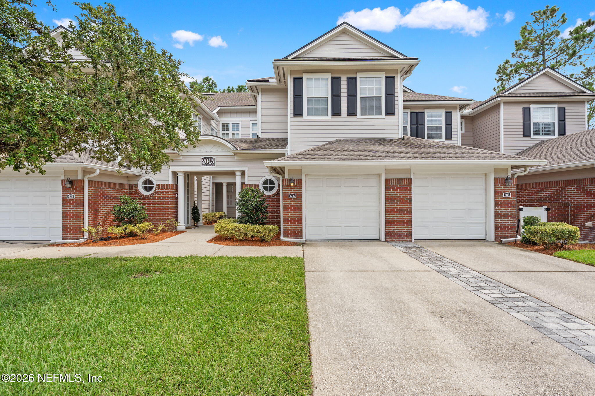 2045 Secret Garden Lane 606 — photo