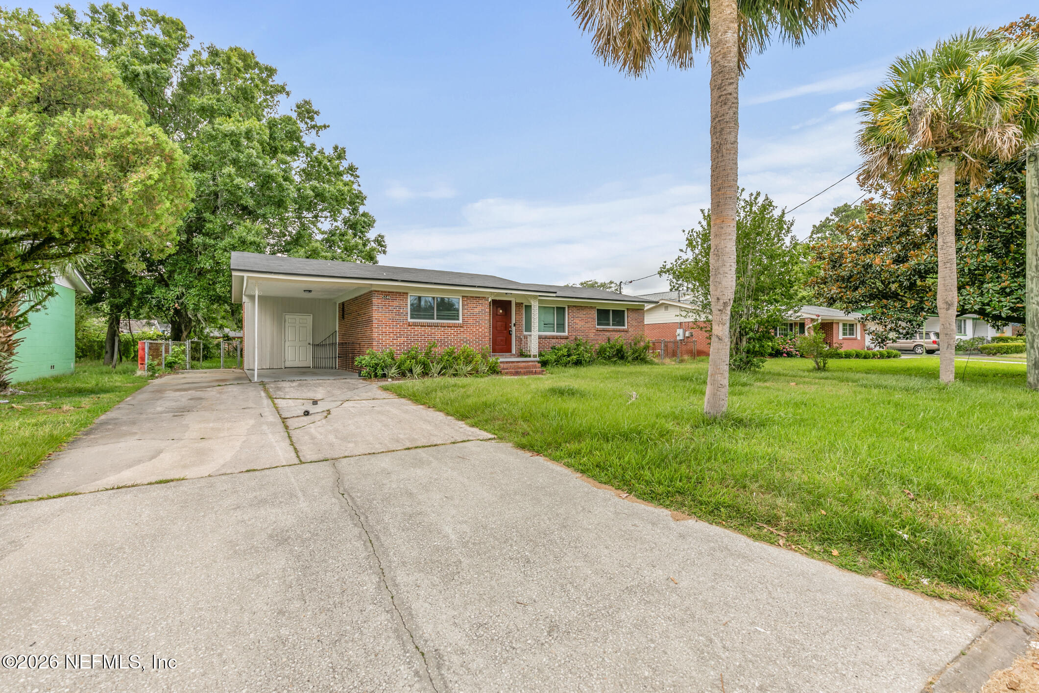 5246 Devron Drive, Jacksonville, FL 32209 — photo 2