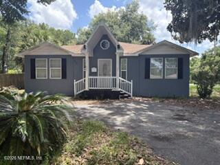 2604 Hyde Park Road — photo