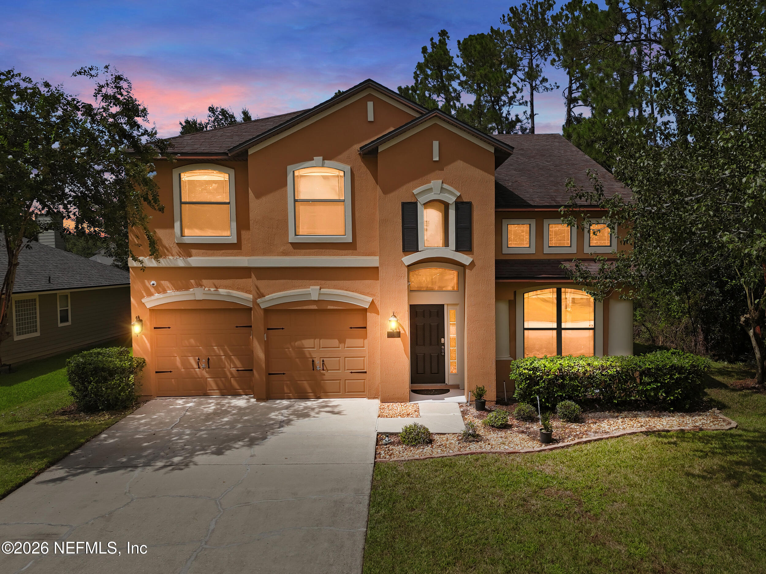 600 W Johns Creek Parkway — photo