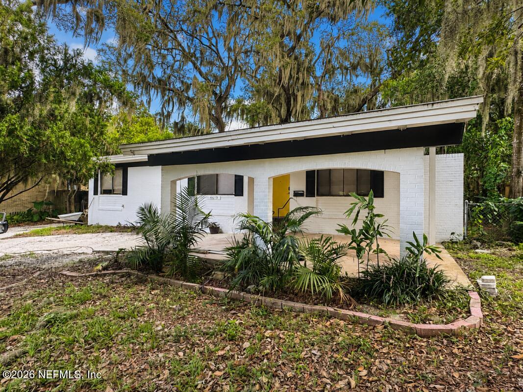 4619 Morris Road — photo