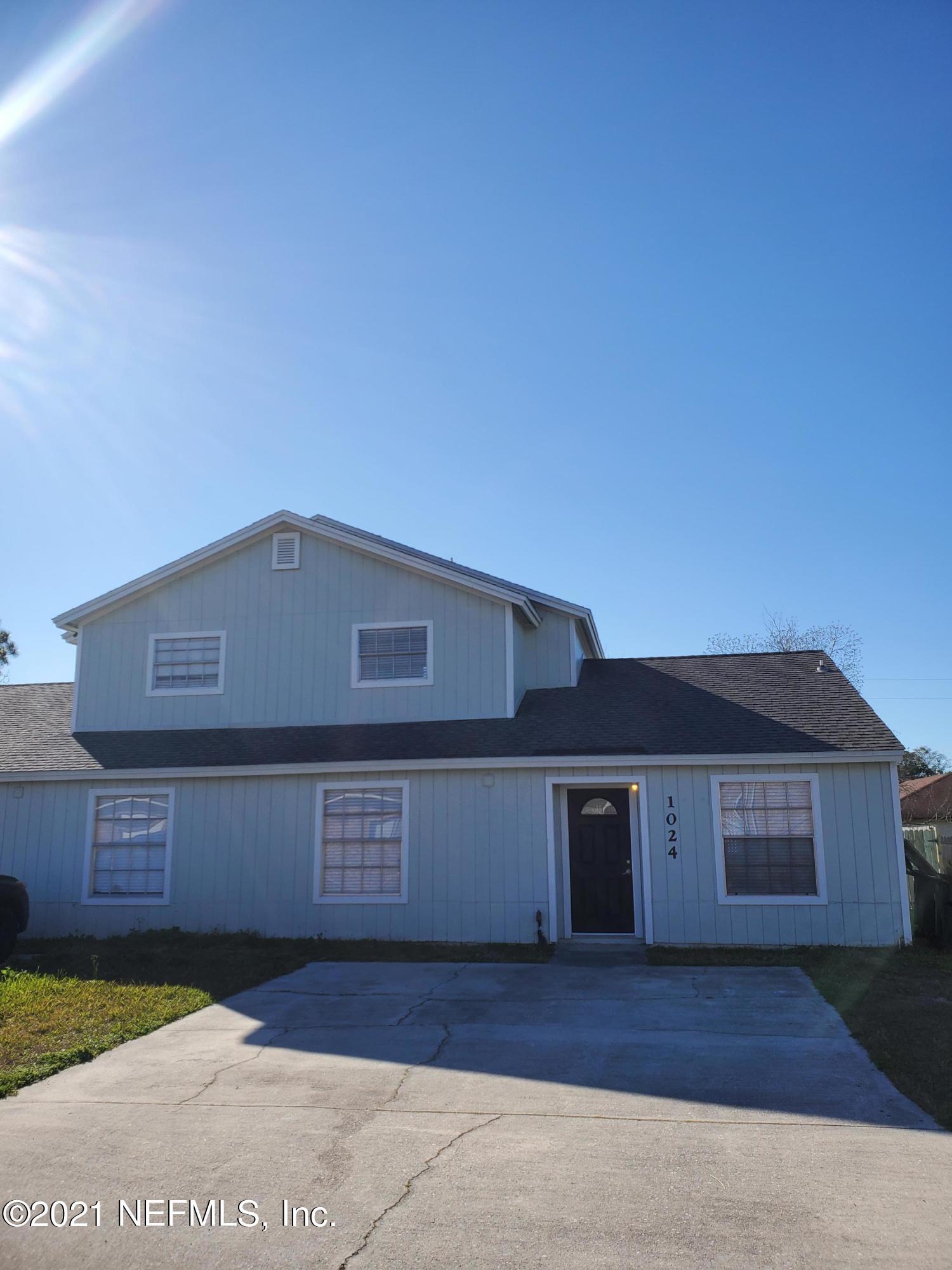 1024 Snug Harbour Court — photo