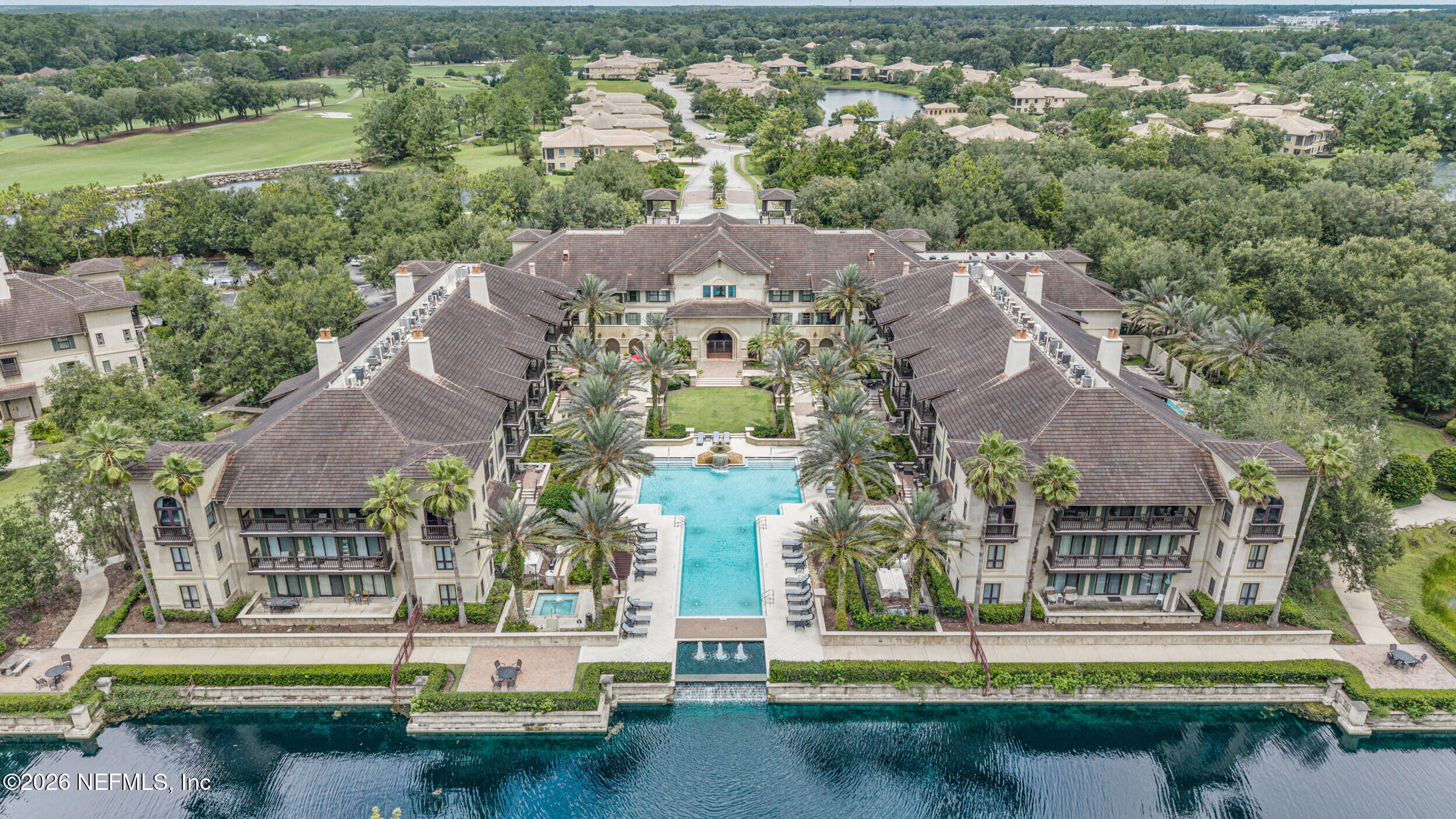 955 Registry Boulevard 302 — photo