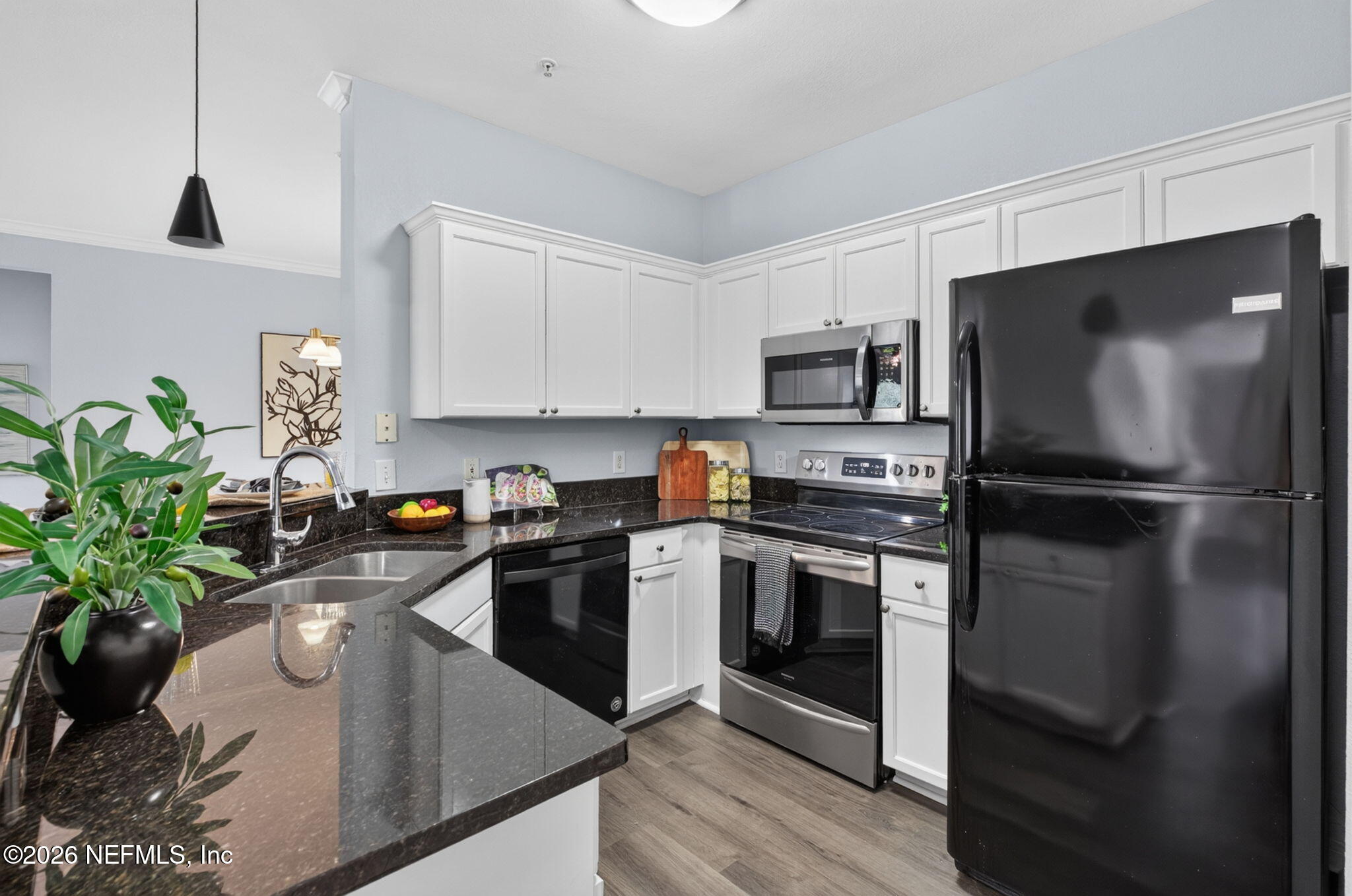 10961 Burnt Mill Road 423 — photo