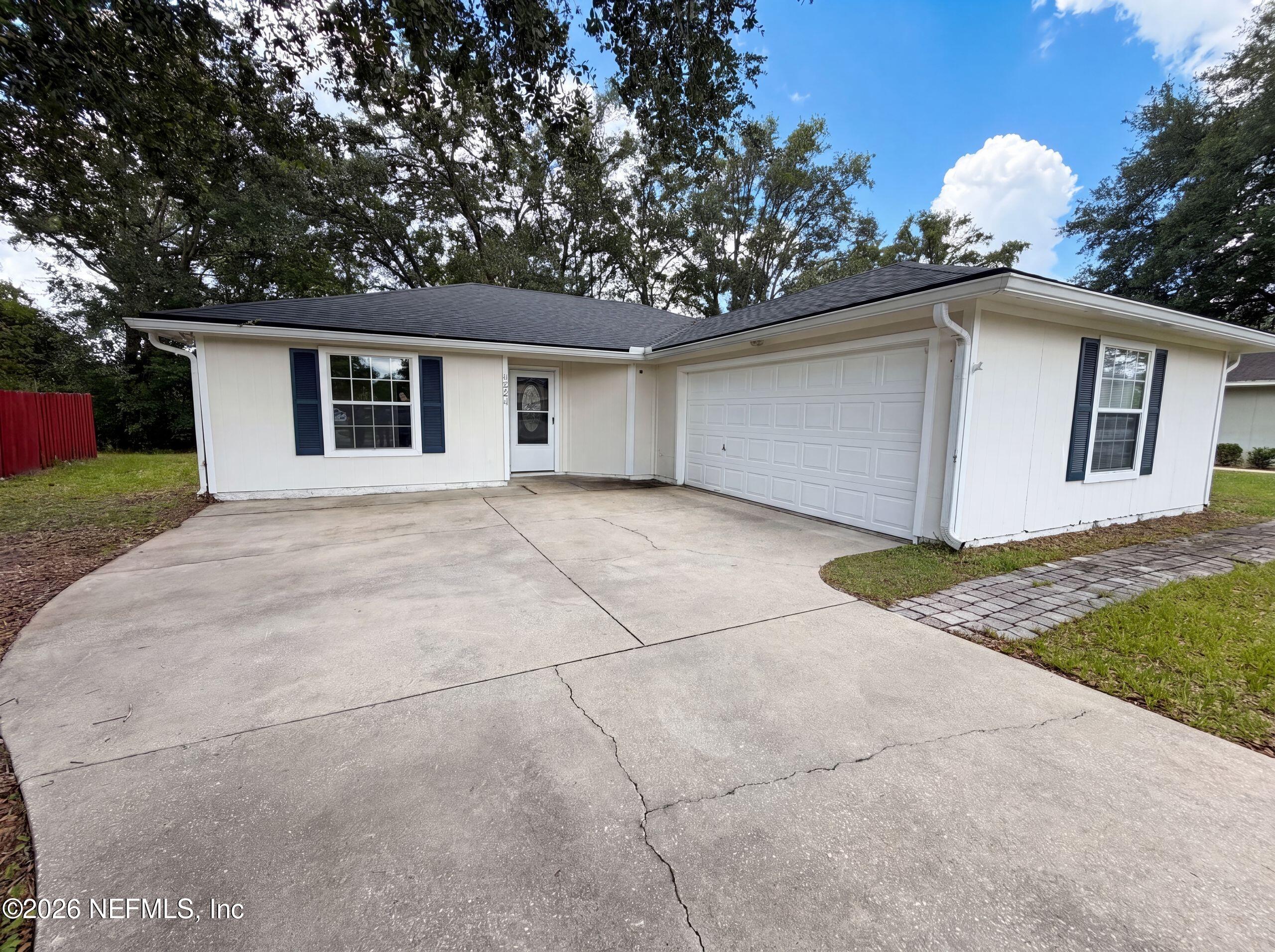 4224 Harbor View Drive — photo