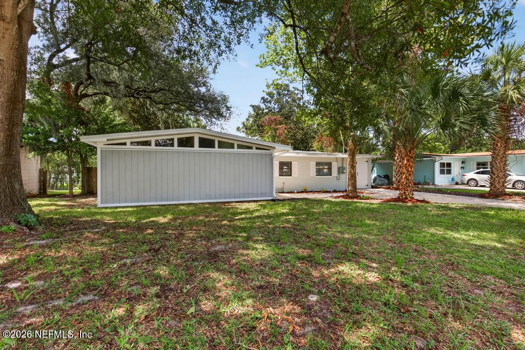 11534 Inez Drive — photo