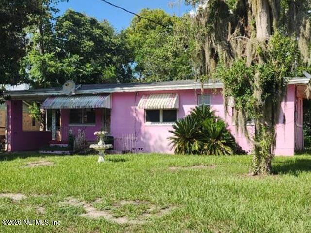 6949 Cavalier Road — photo