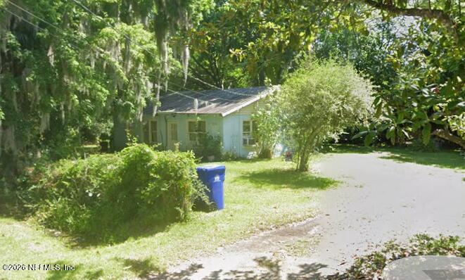 3570 Begonia Street — photo