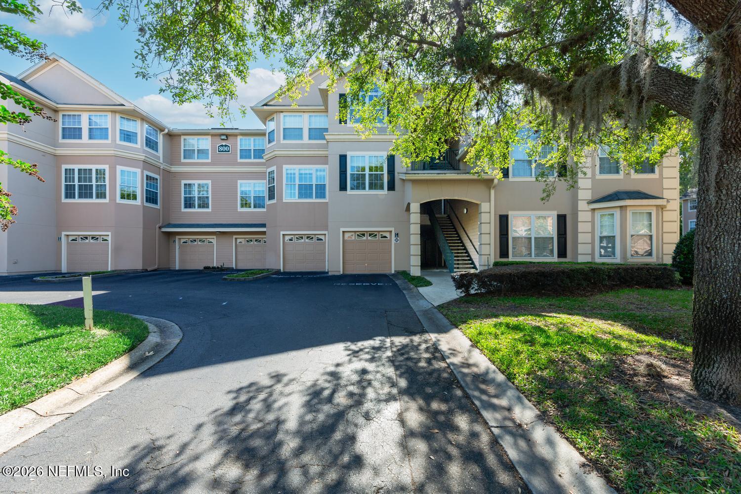 13810 Sutton Park Drive 835 — photo