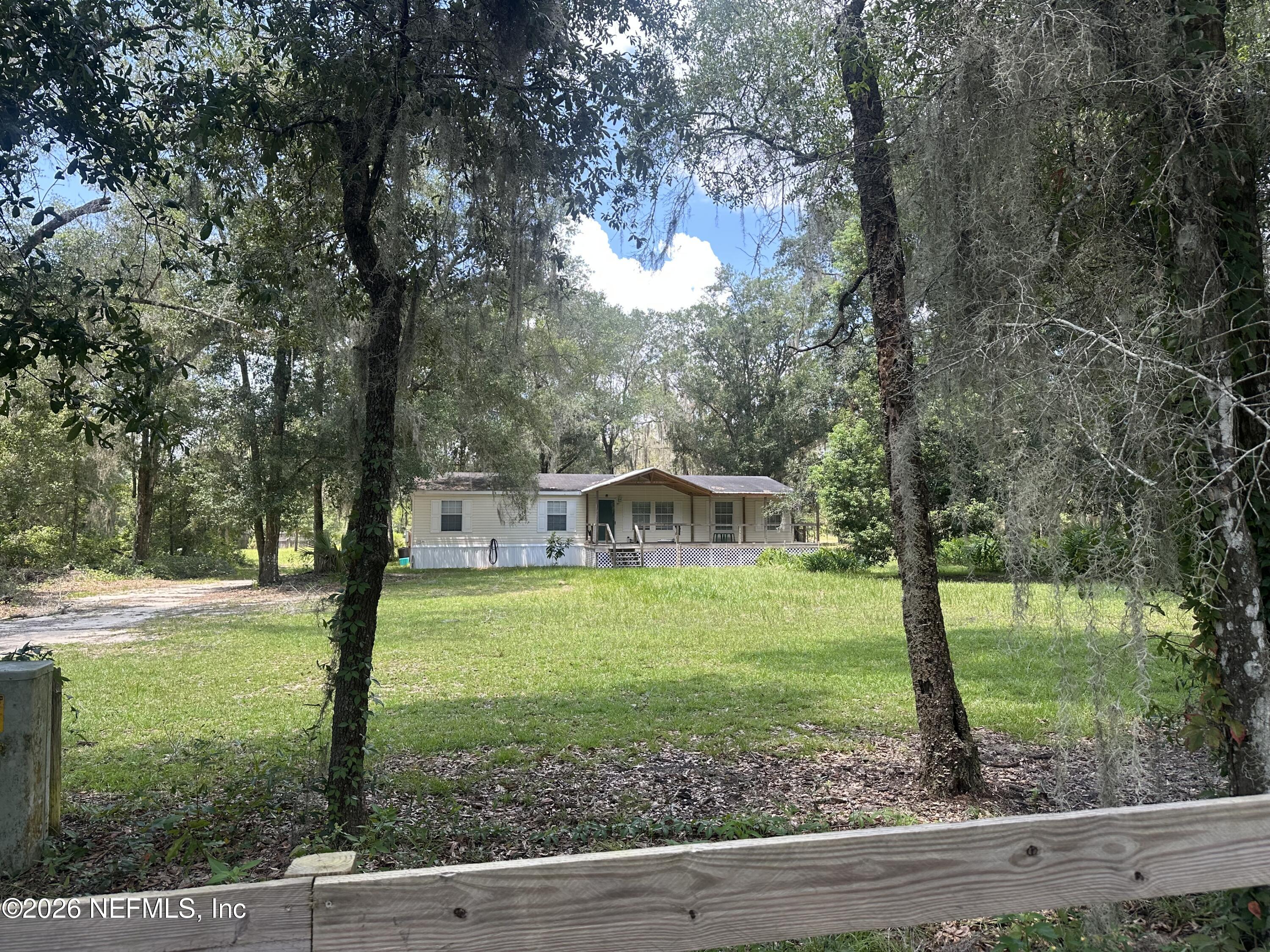 101 W Strickland Road — photo