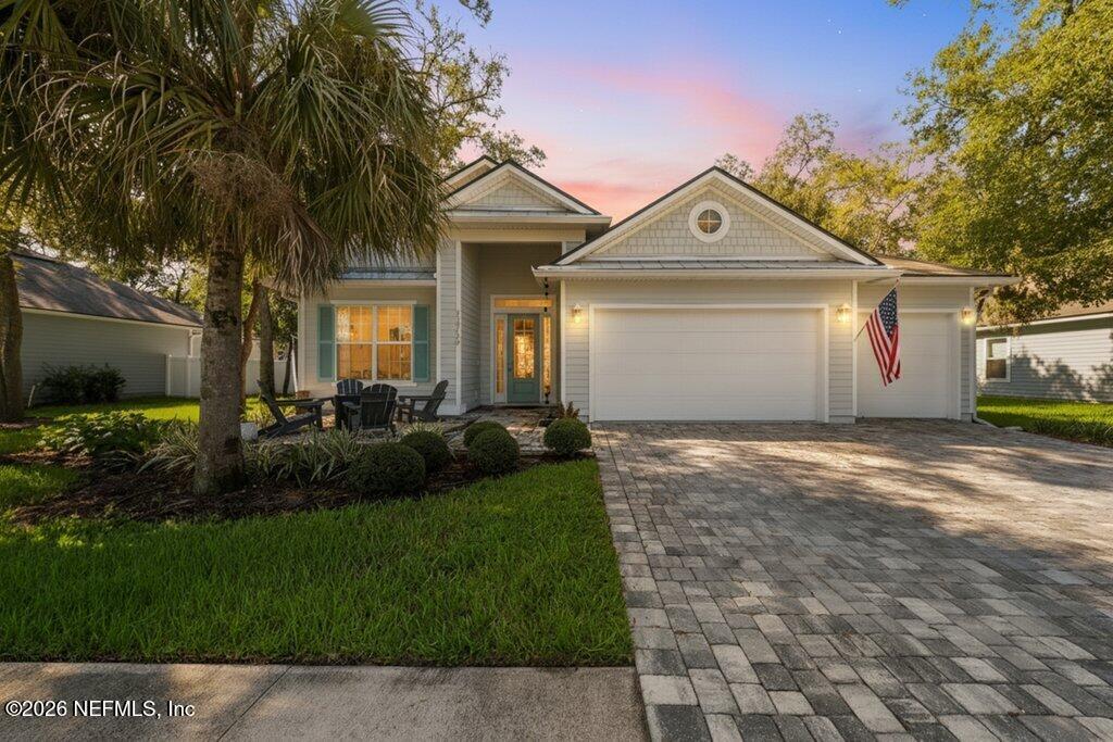 13729 Hidden Oaks Lane — photo
