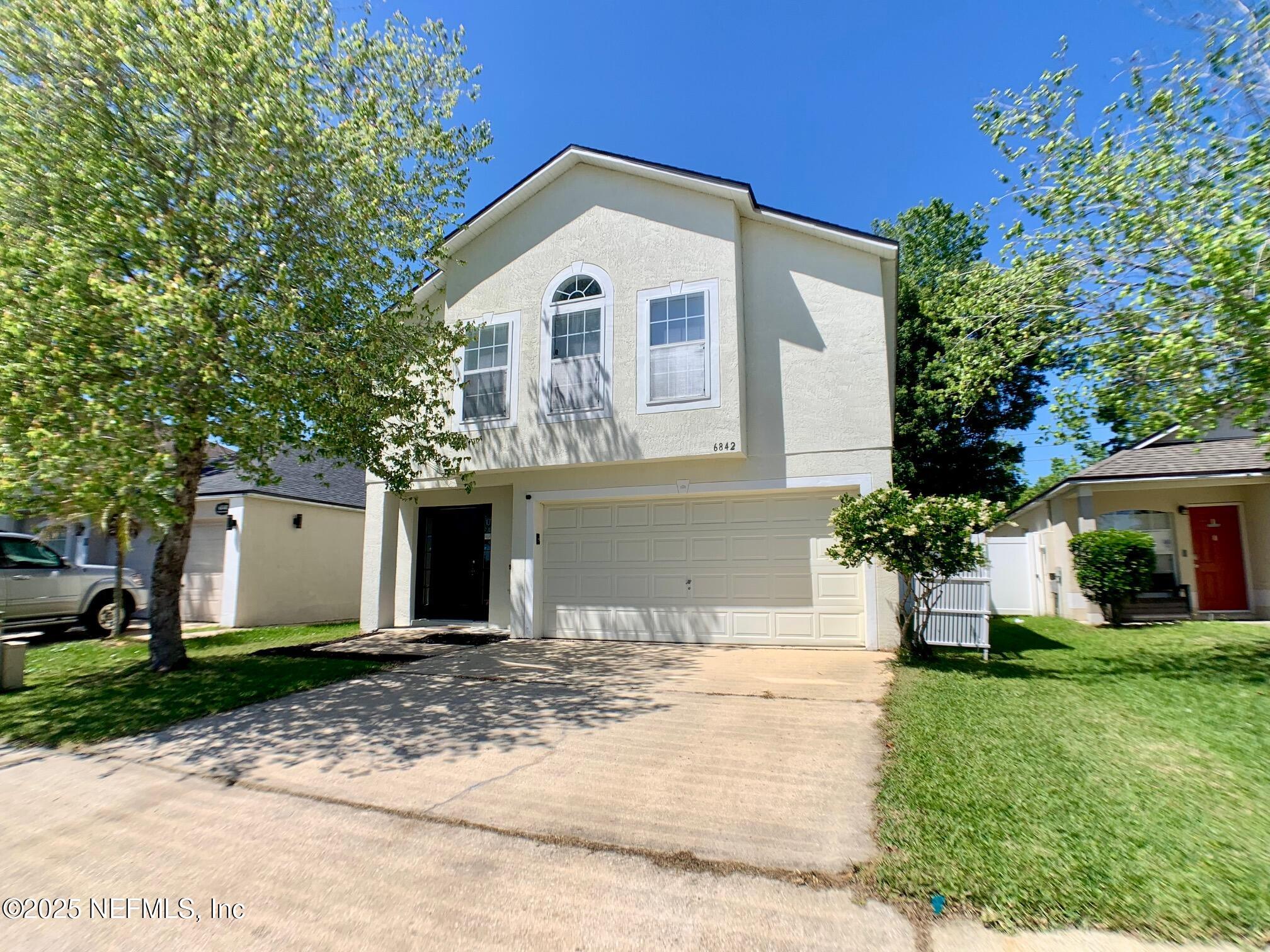 6842 Playpark Trail W — photo