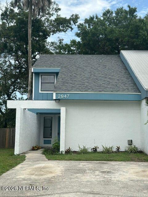 2947 Bayshore Drive E — photo