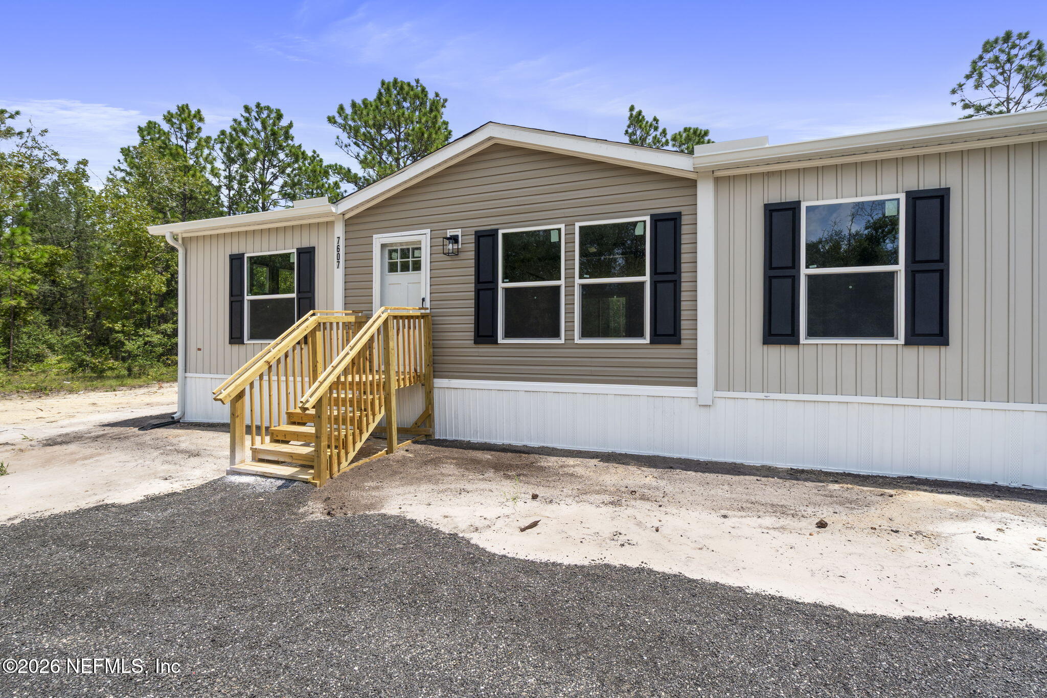 7607 Oak Forest Road — photo