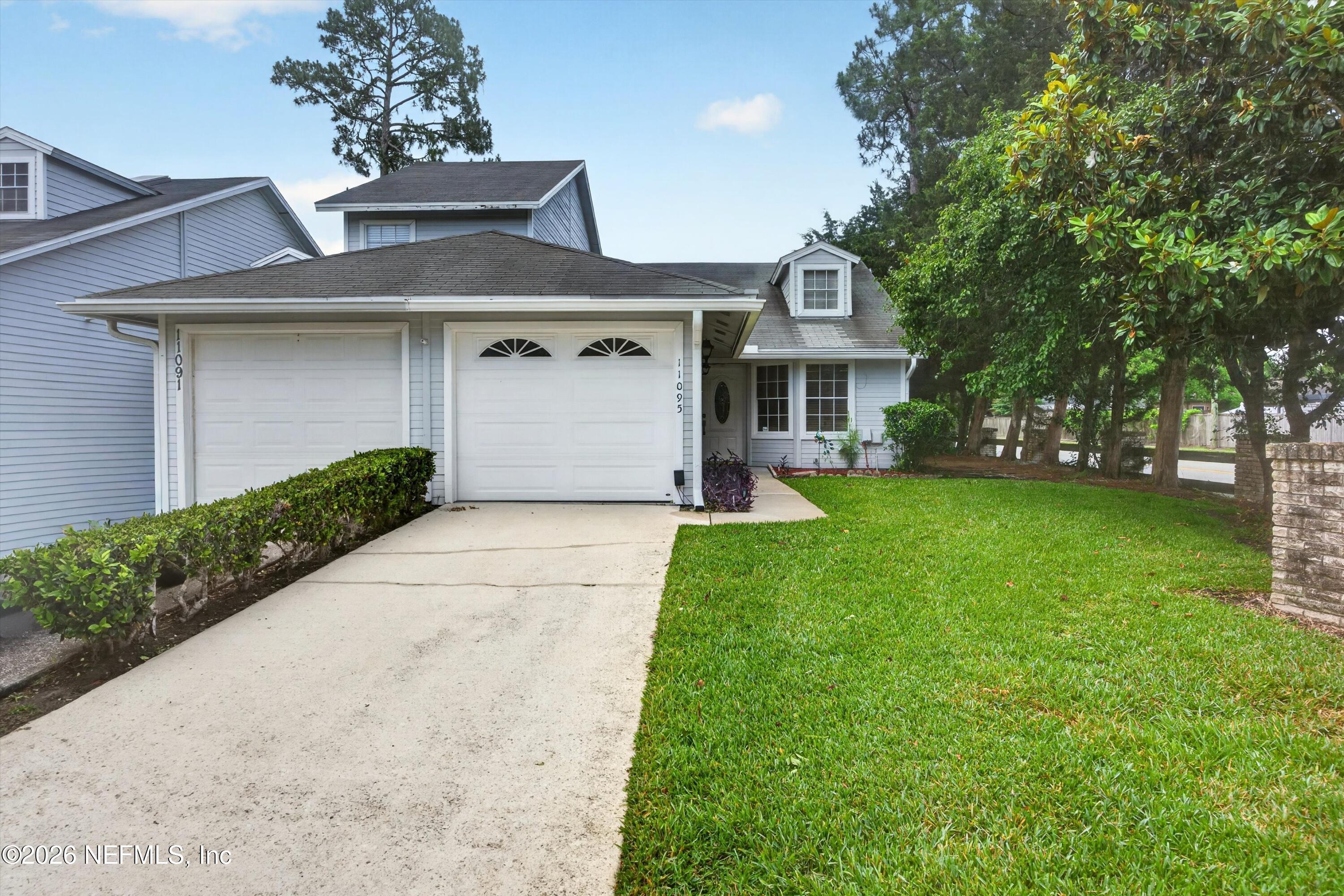 11095 Wandering Oaks Drive — photo