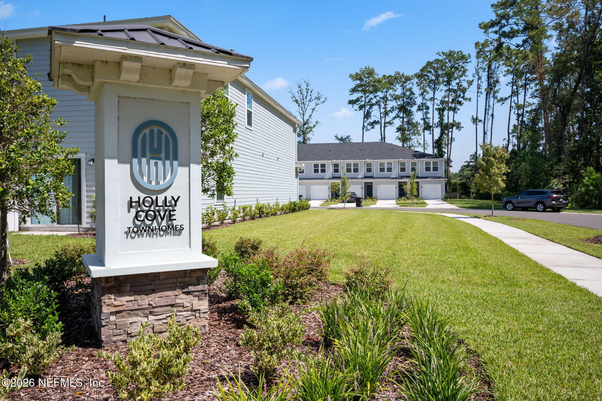 514 Holly Lakes Drive — photo