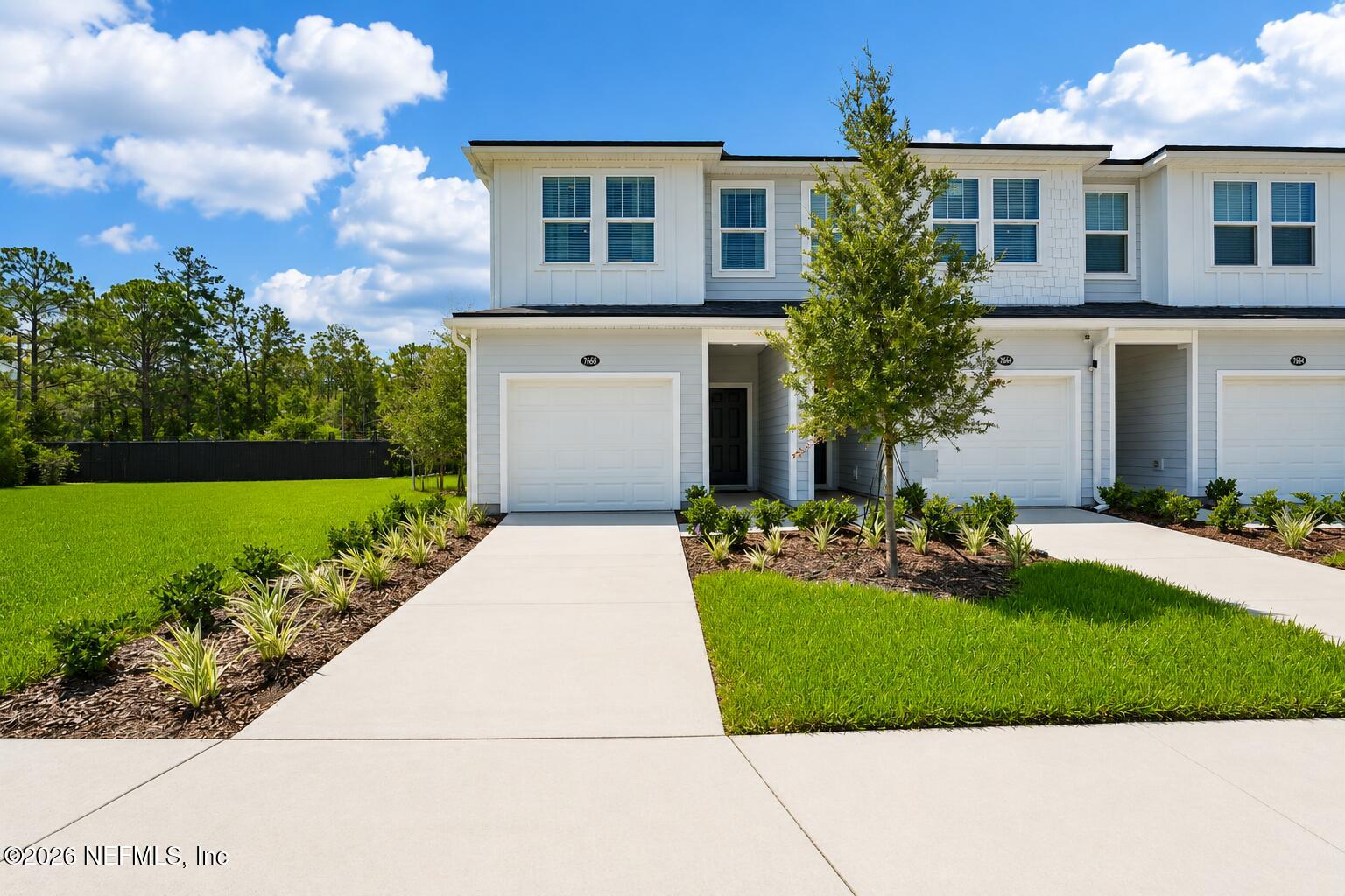 Home in Jacksonville, FL 32256 — photo 2