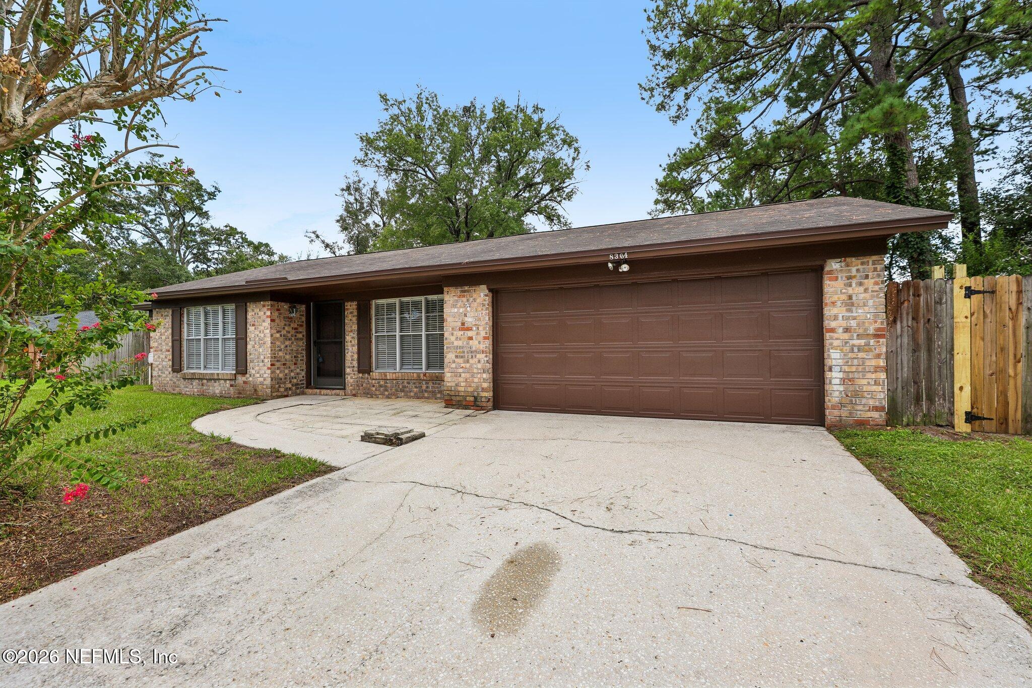 8364 Pointer Drive N, Jacksonville, FL 32221 — photo 2