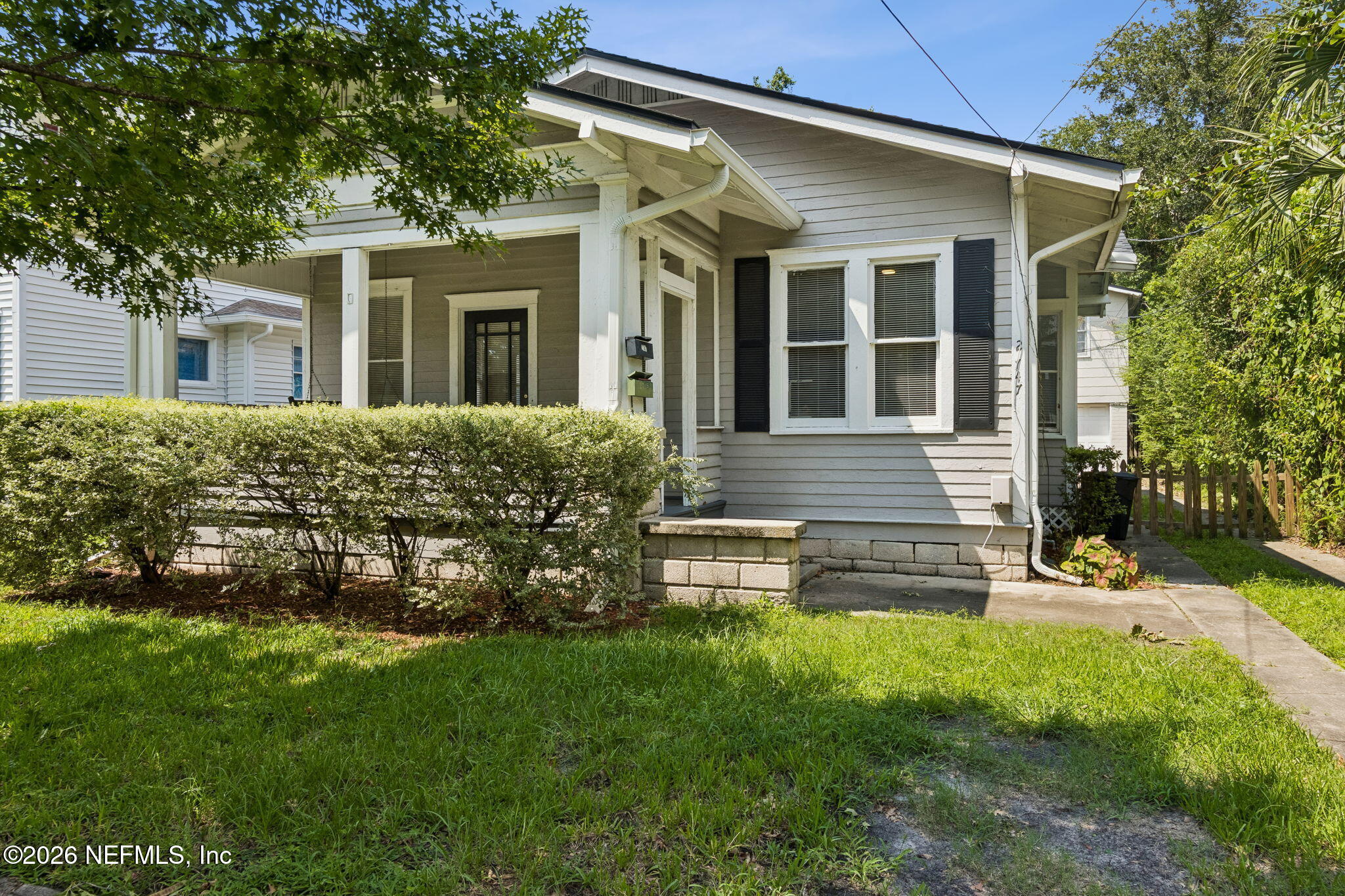 2747 Forbes Street — photo