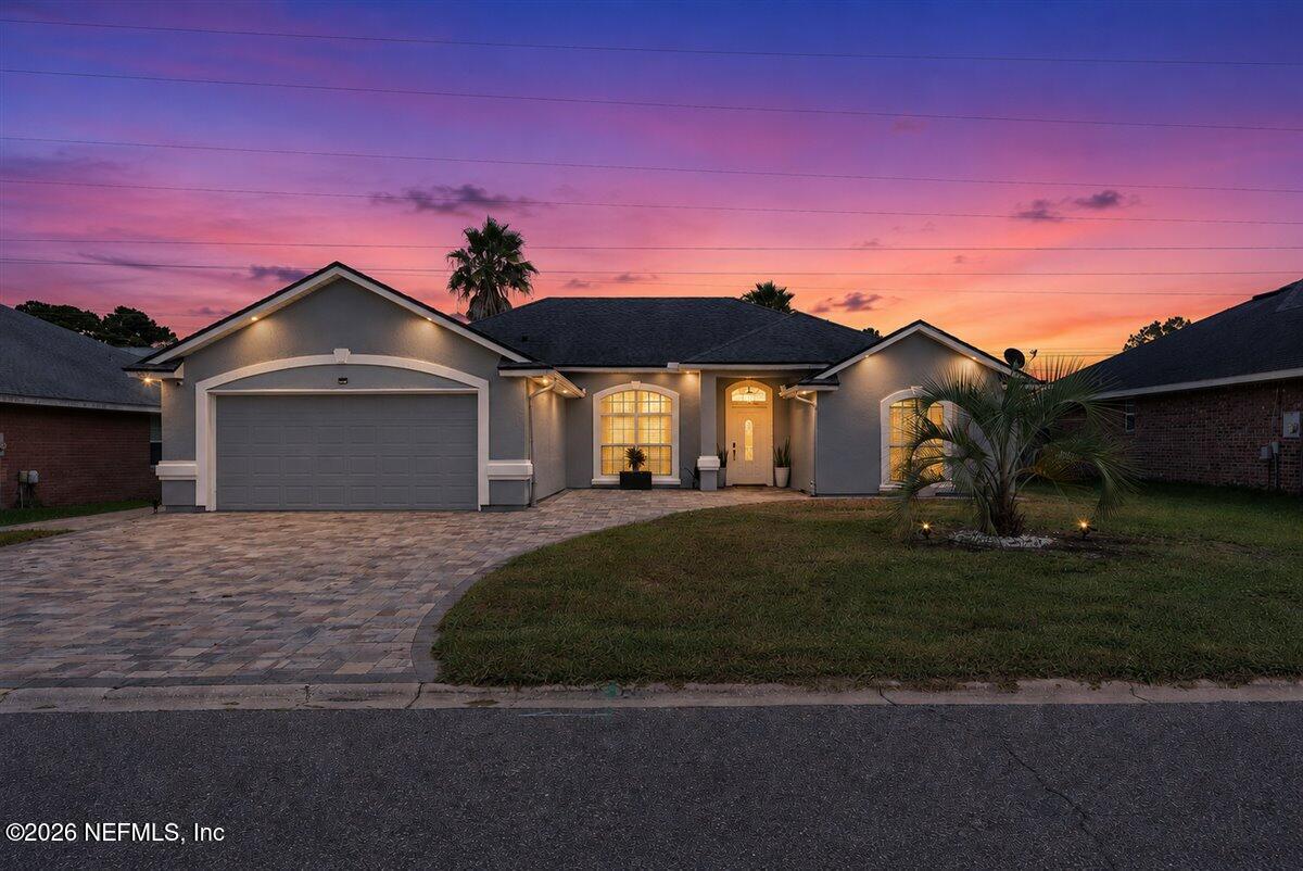 487 Portobello Drive — photo